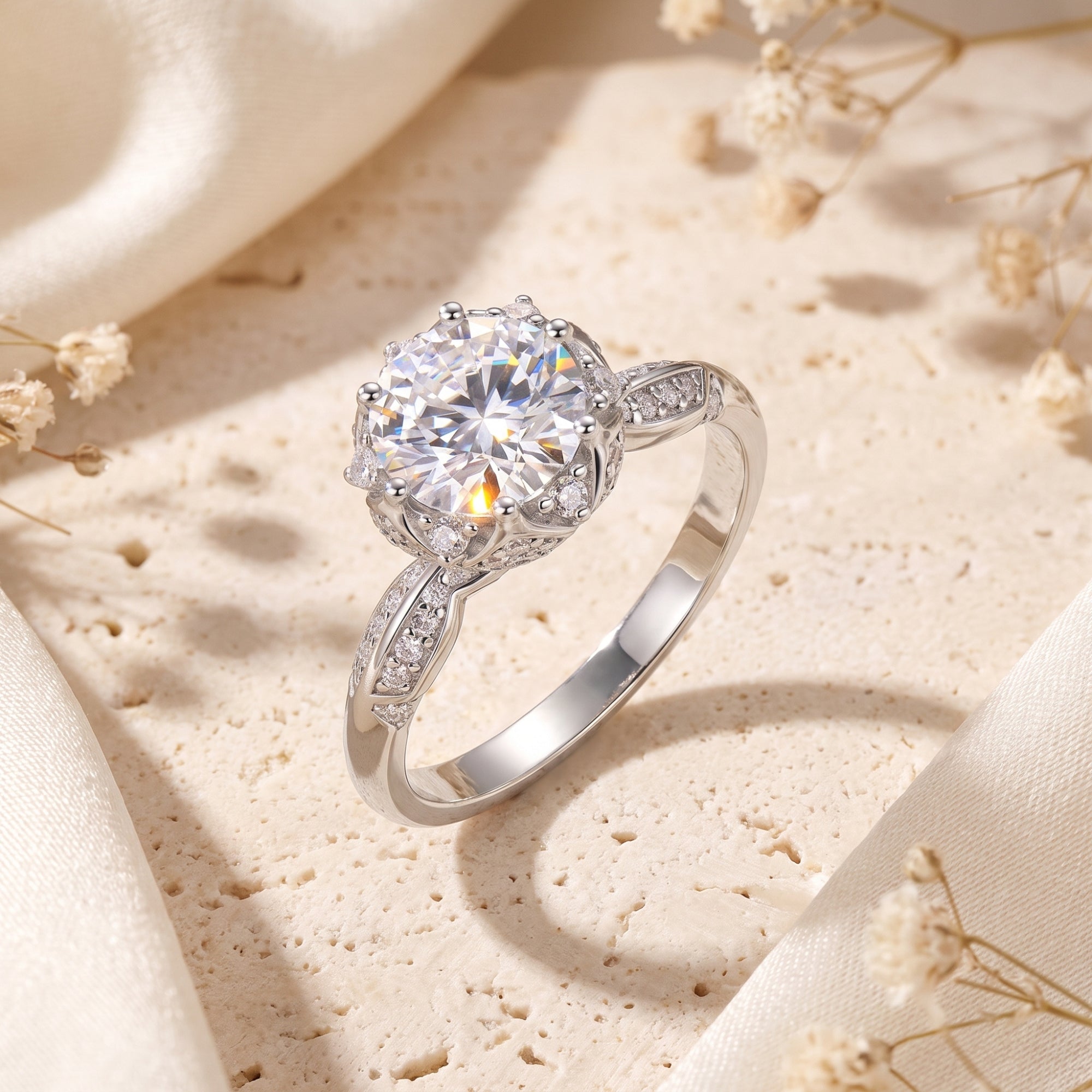 La bague solitaire Elysian Bloom
