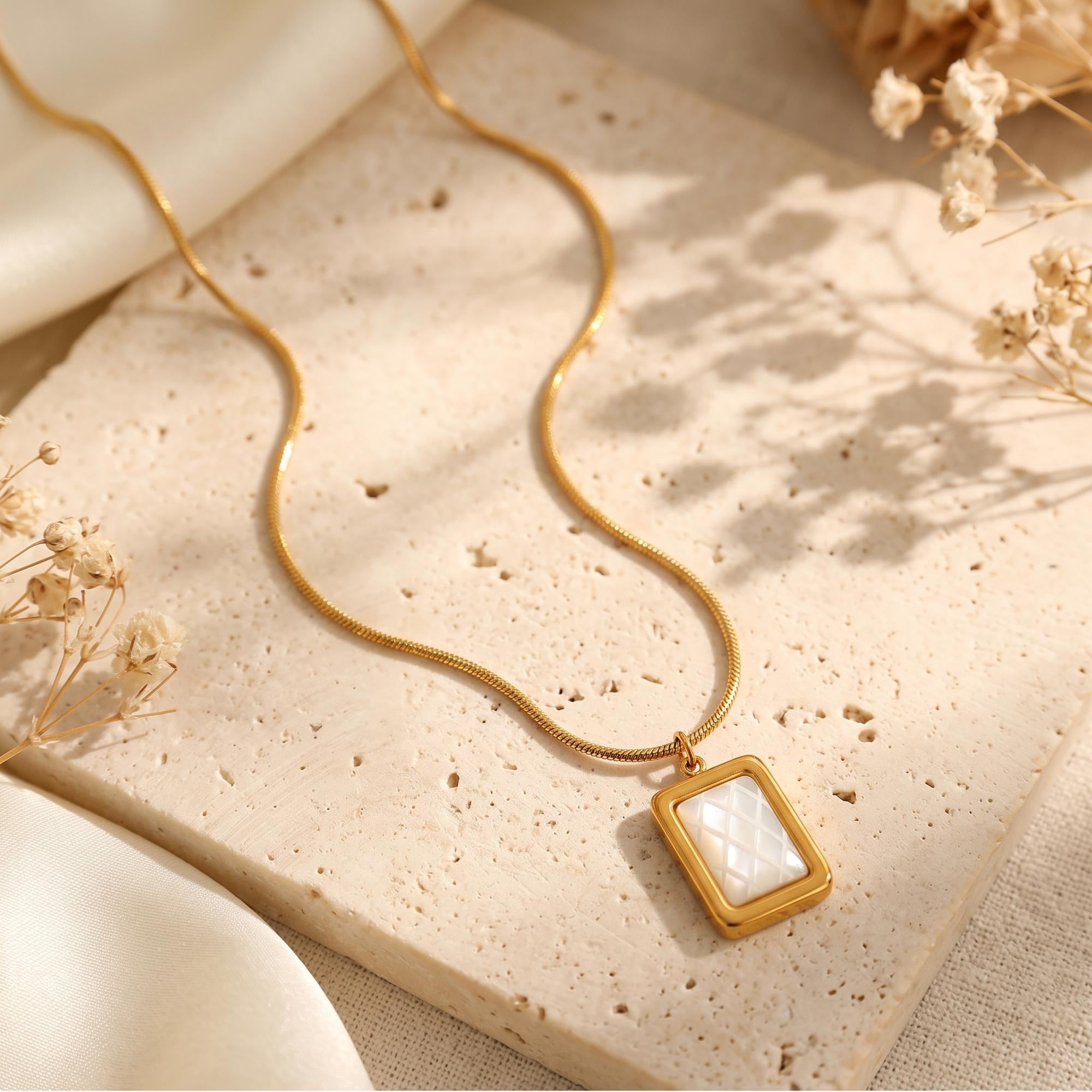 The Tessera Quilted Necklace