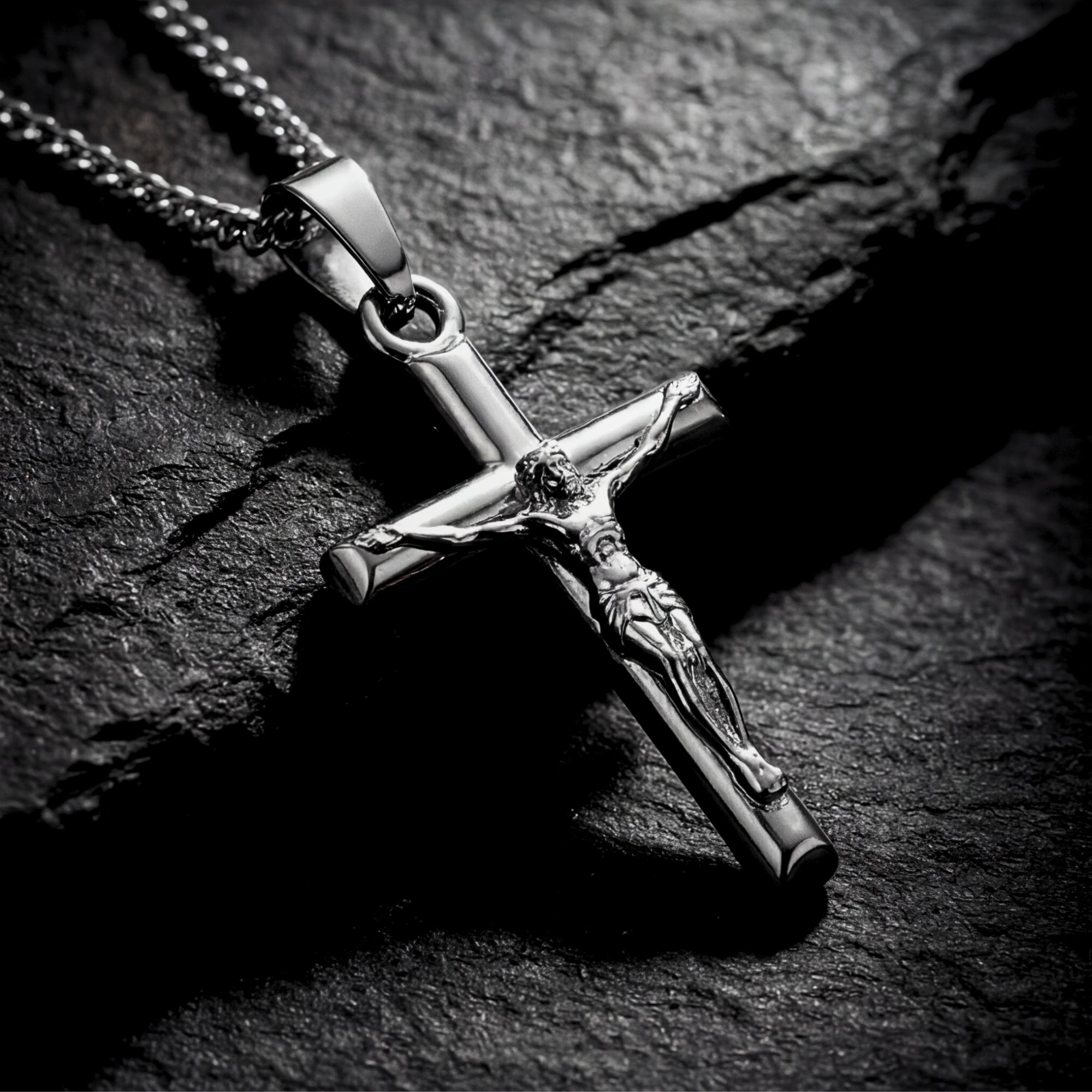 Faithful Crucifix Pendant - Silver