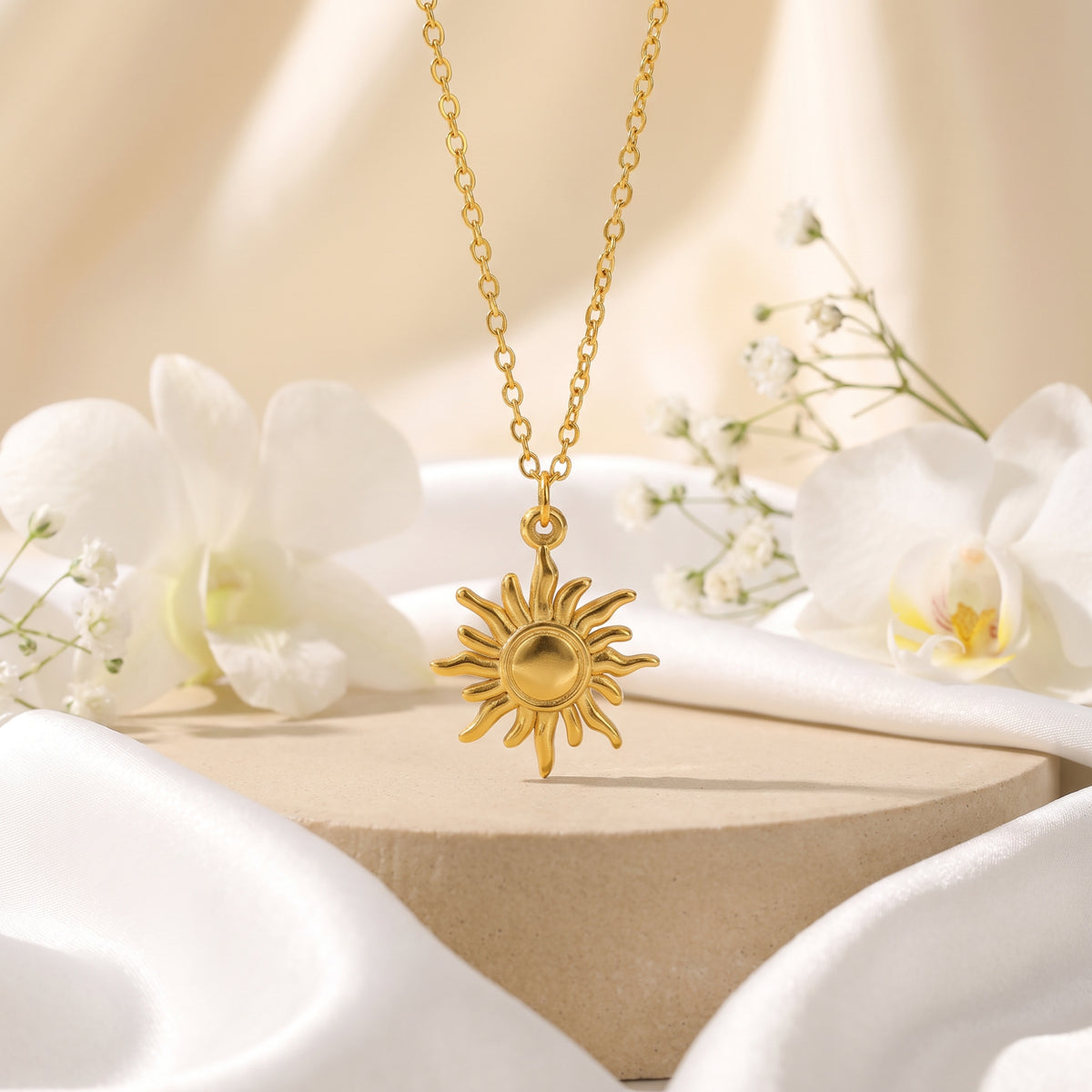 The Sunburst Pendant Necklace