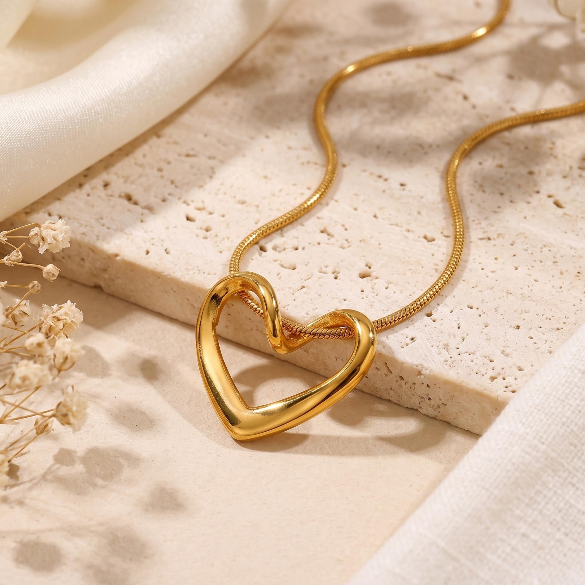 The Fluid Heart Necklace