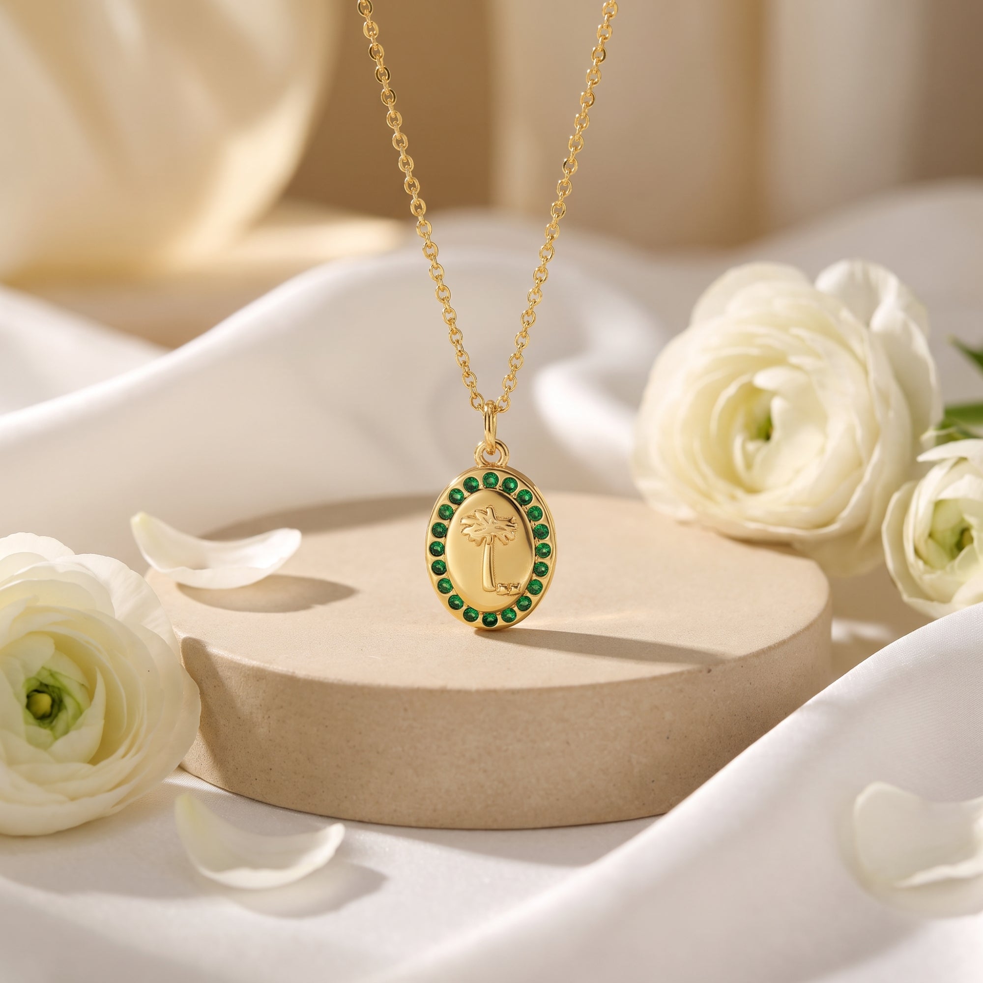 The Tropic Palm Medallion Necklace