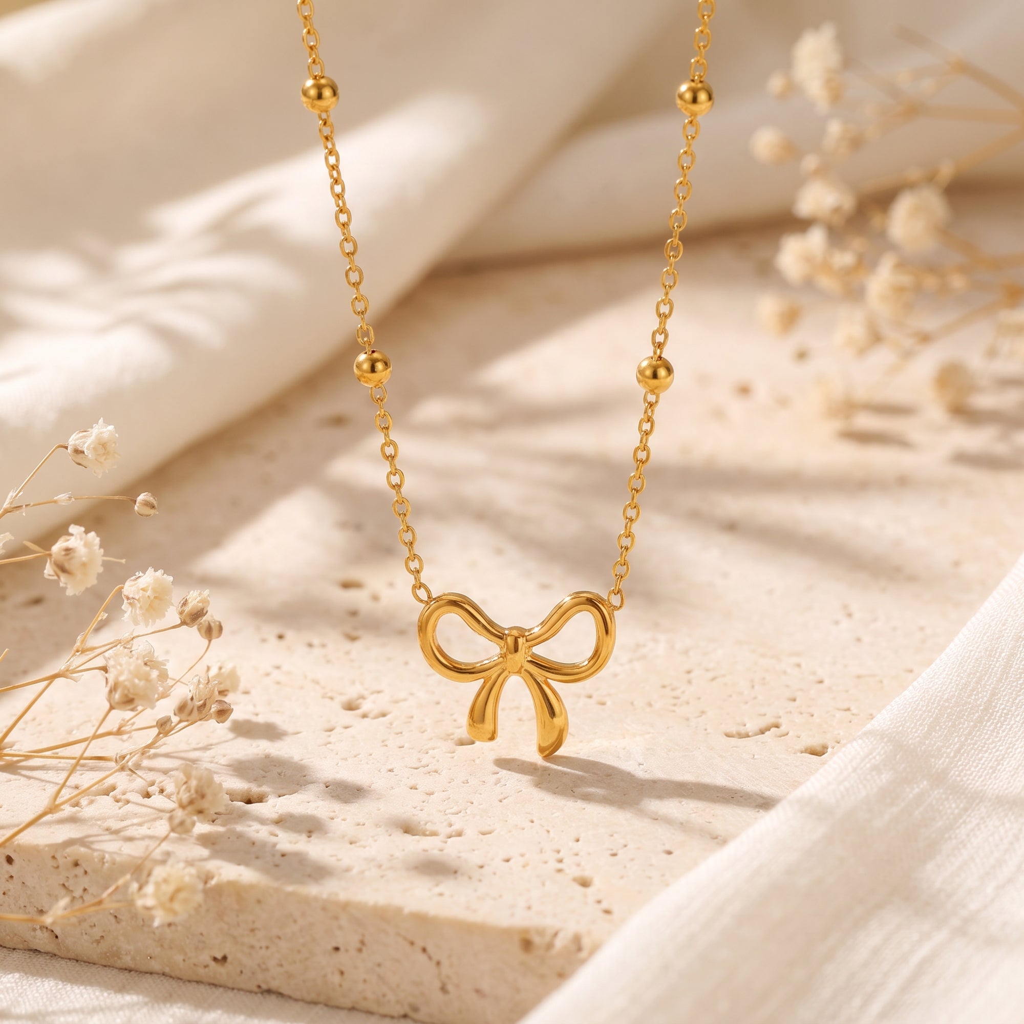 The Bow Station Necklace