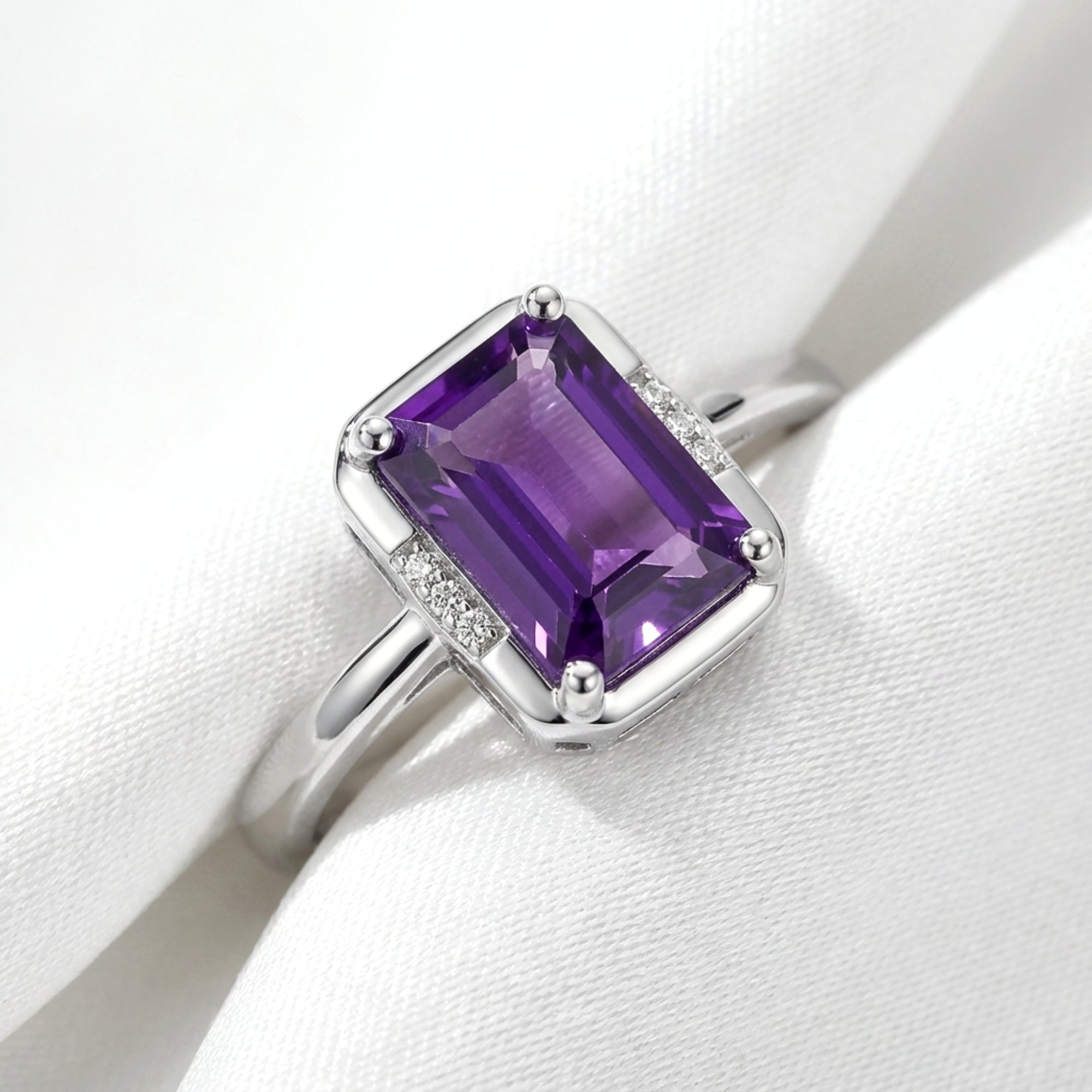 The Valentina Solitaire - S925 Sterling Silver