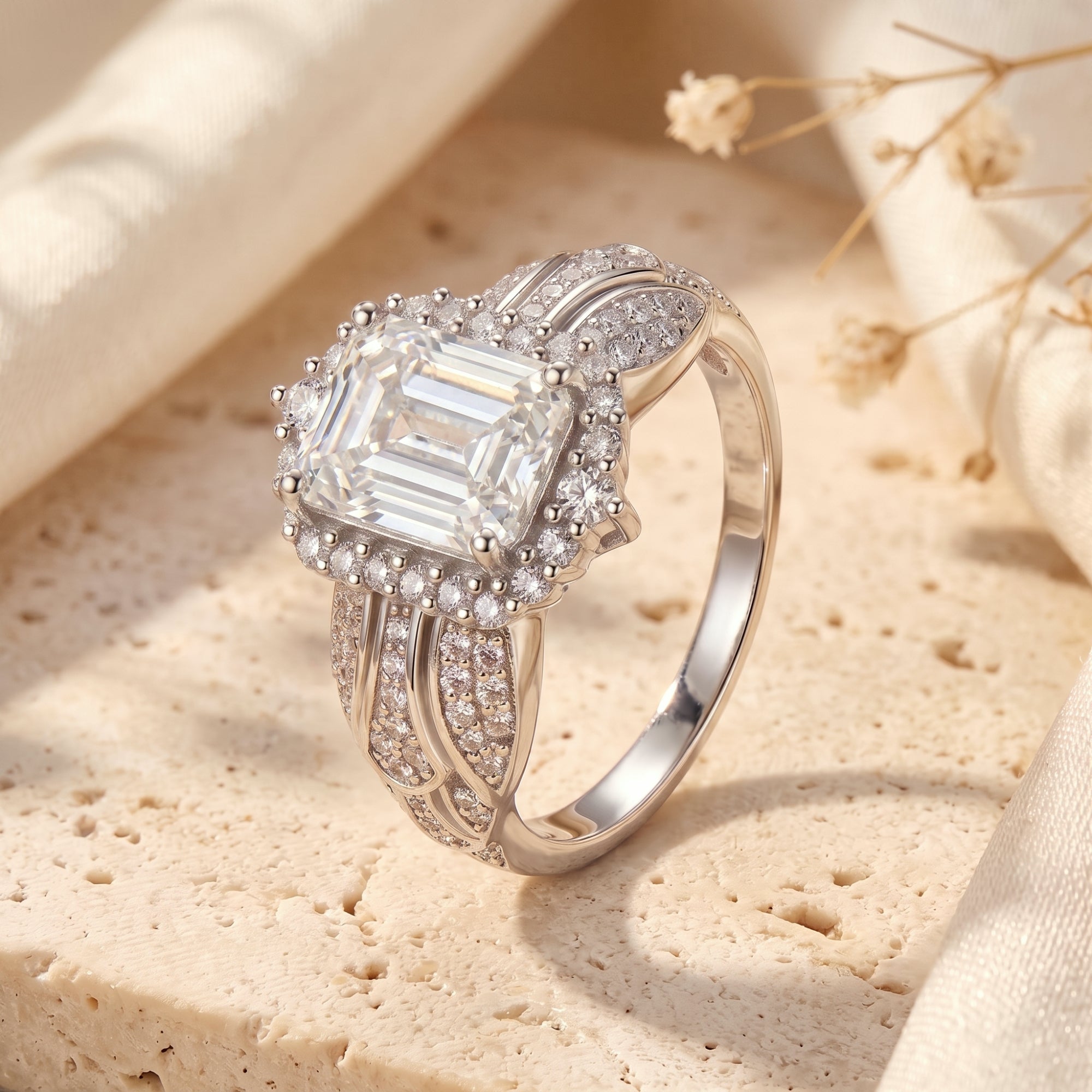 The Elysian Emerald Halo Ring