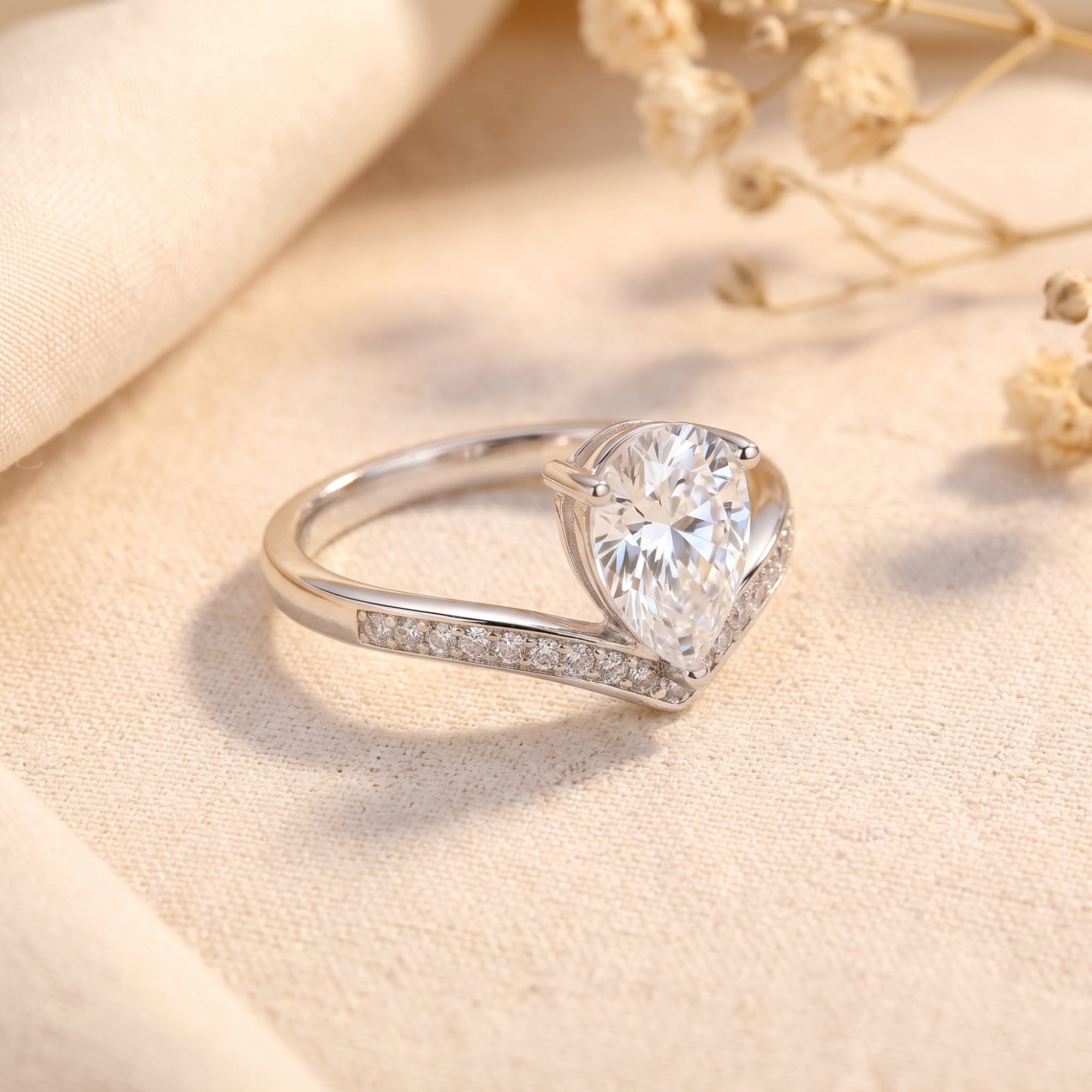 The Stella Pear Chevron Ring