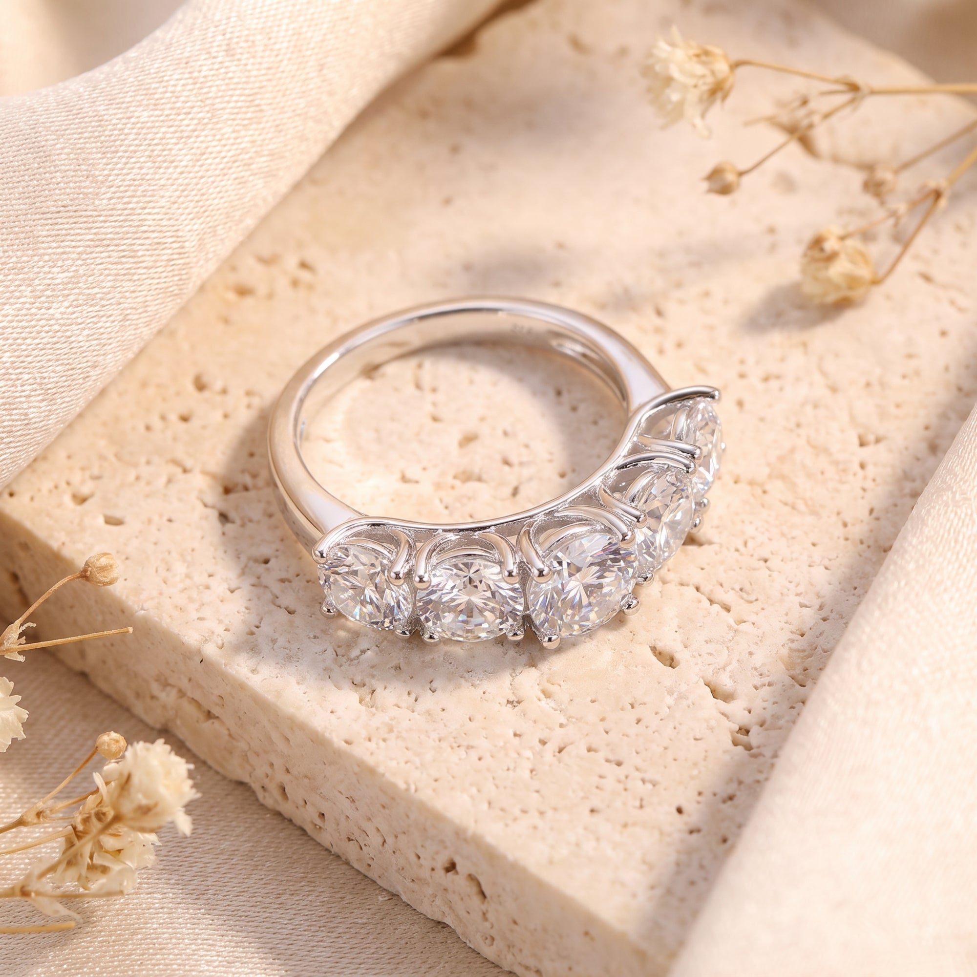 The Claralise Ring