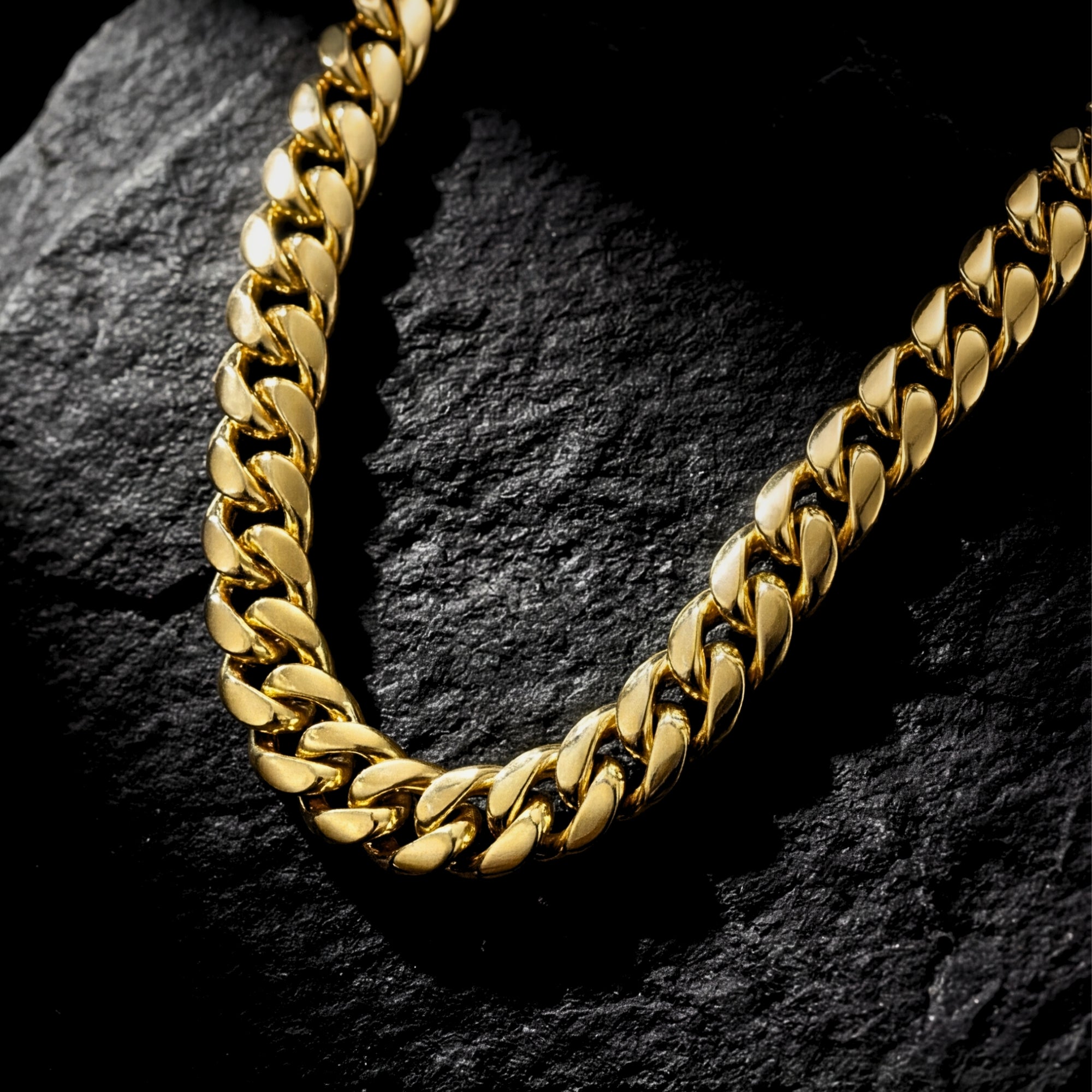 The Titan Cuban Chain - Gold - 10MM