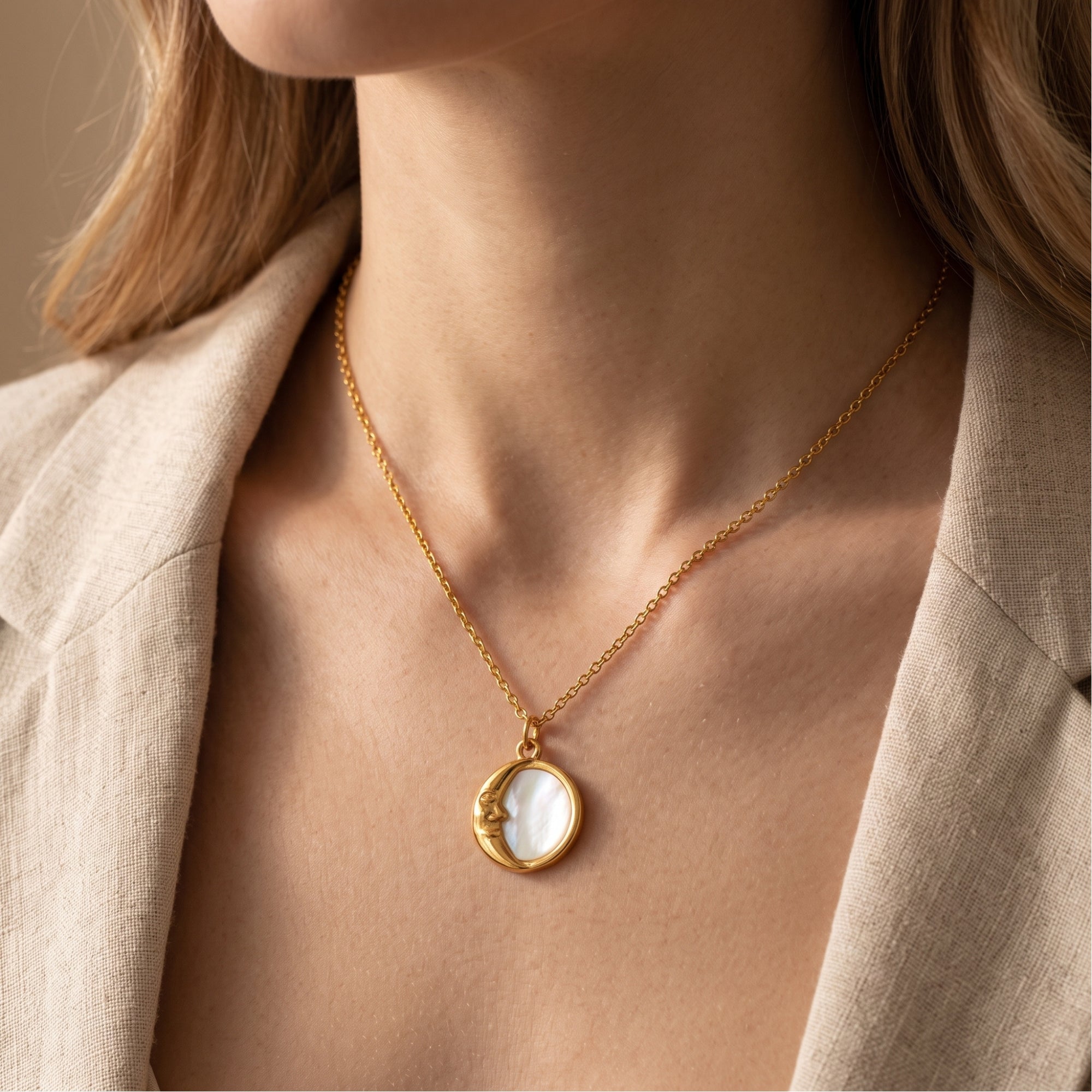 The Crescent Moon Pendant Necklace