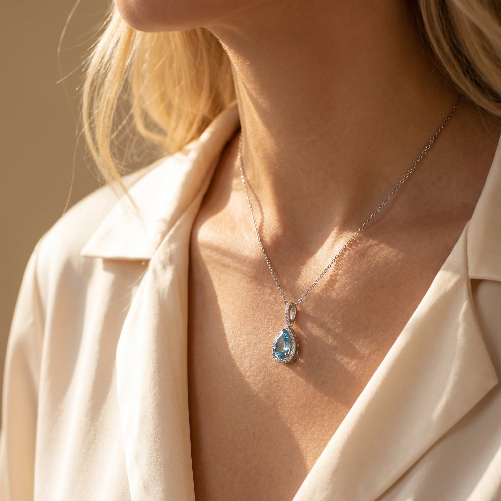 The Caladora Halo Aquamarine Necklace