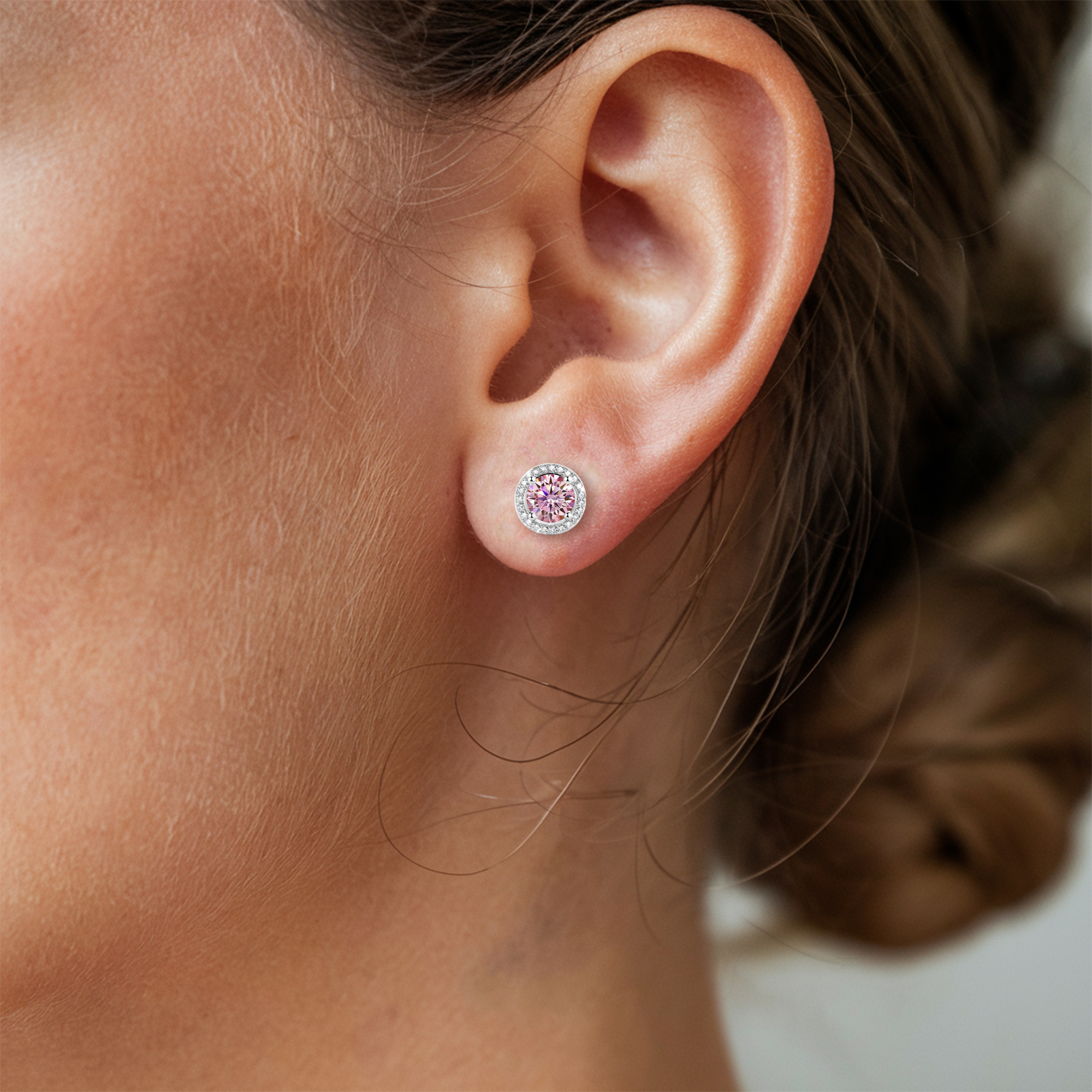 Glänzende rosa Moissanit-Halo-Ohrringe