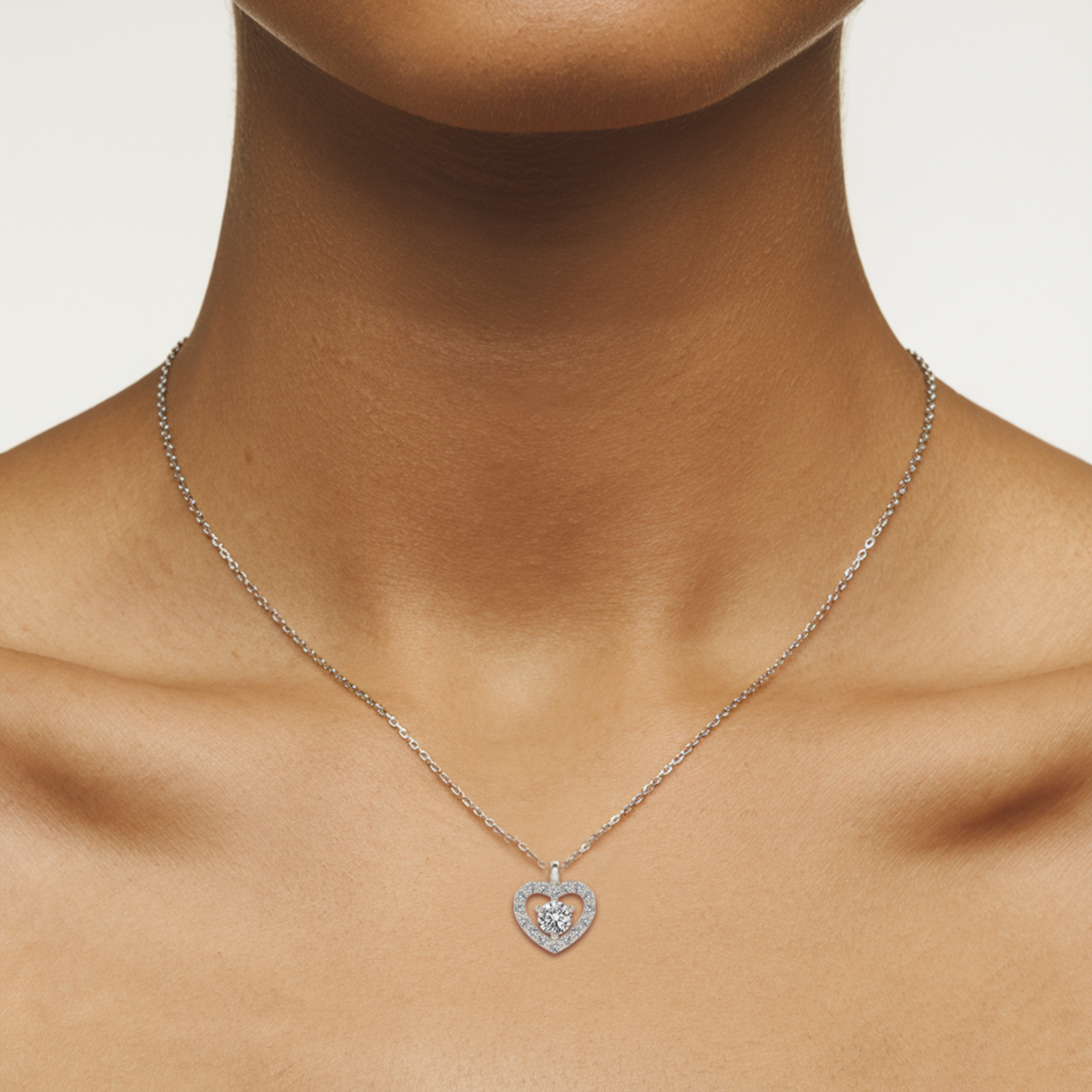 Open Hart Diamanten Ketting met Accenten