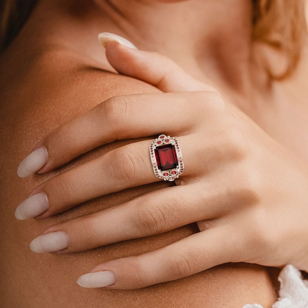 Crimson Love: Smaragdschliff-Granat-Ring-Set – S925 Sterling Silber