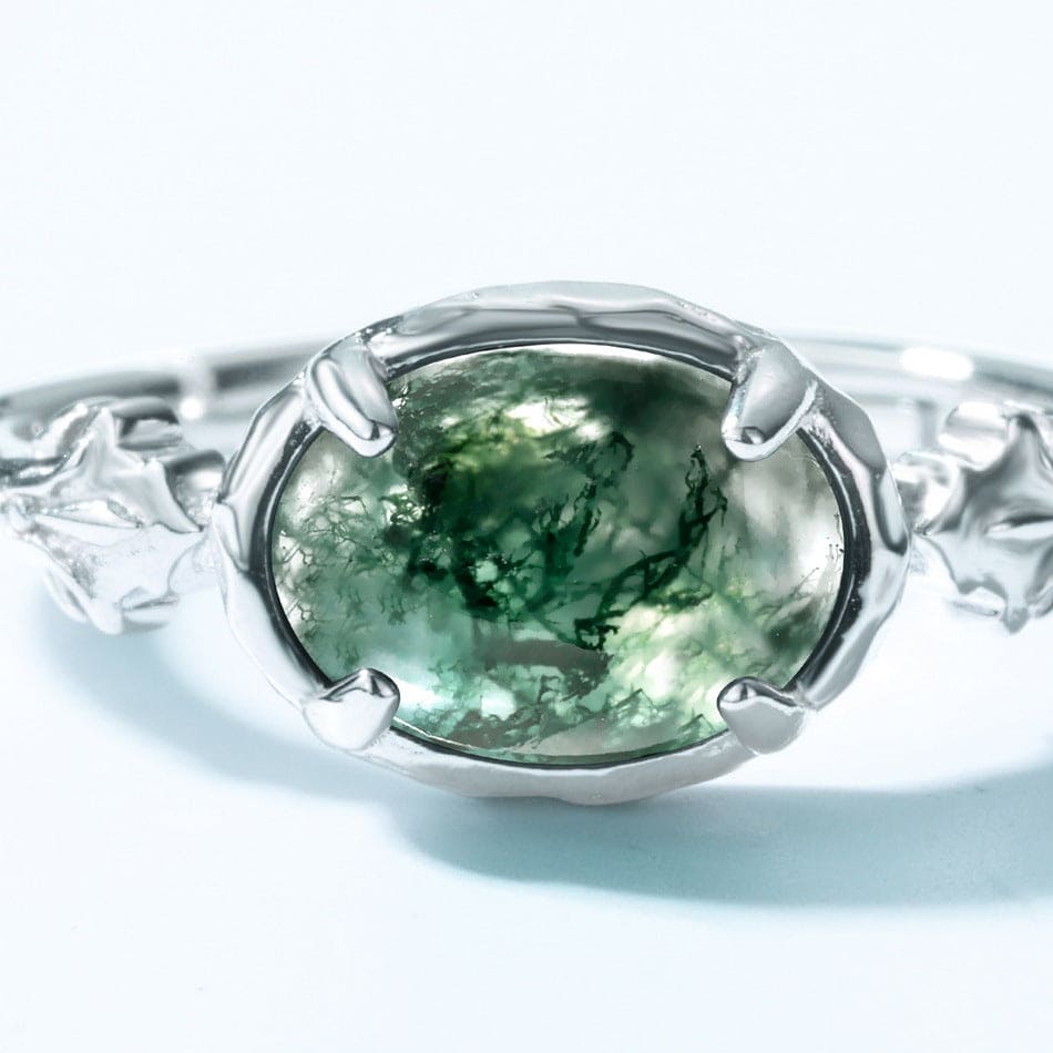 Ovaler Ring mit Gravur aus natürlichem Moosachatblatt – S925 Sterling Silber