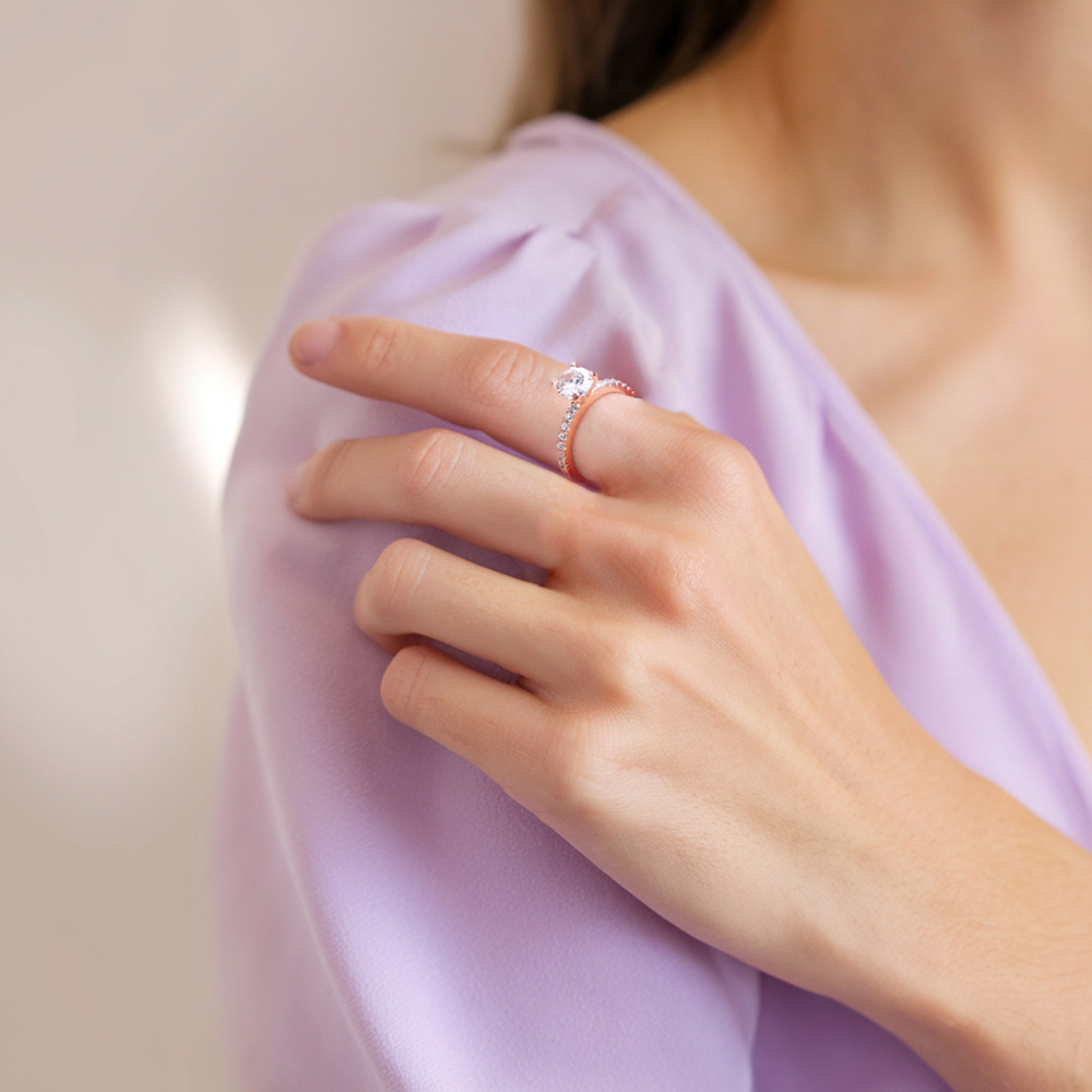 1 Karat Rundschliff Eternity Rose Moissanit Ring