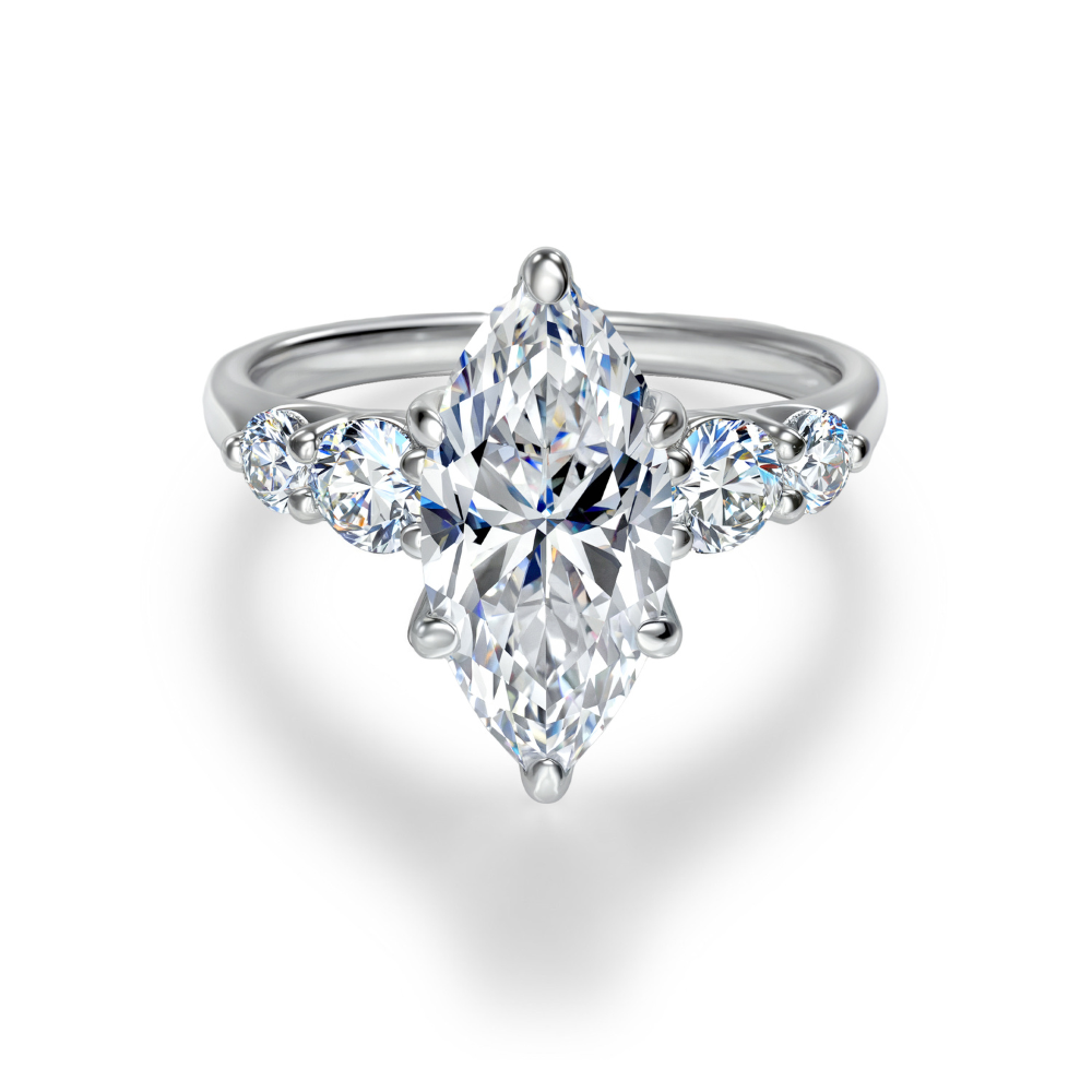 3 Karat Moissanitring im Marquiseschliff