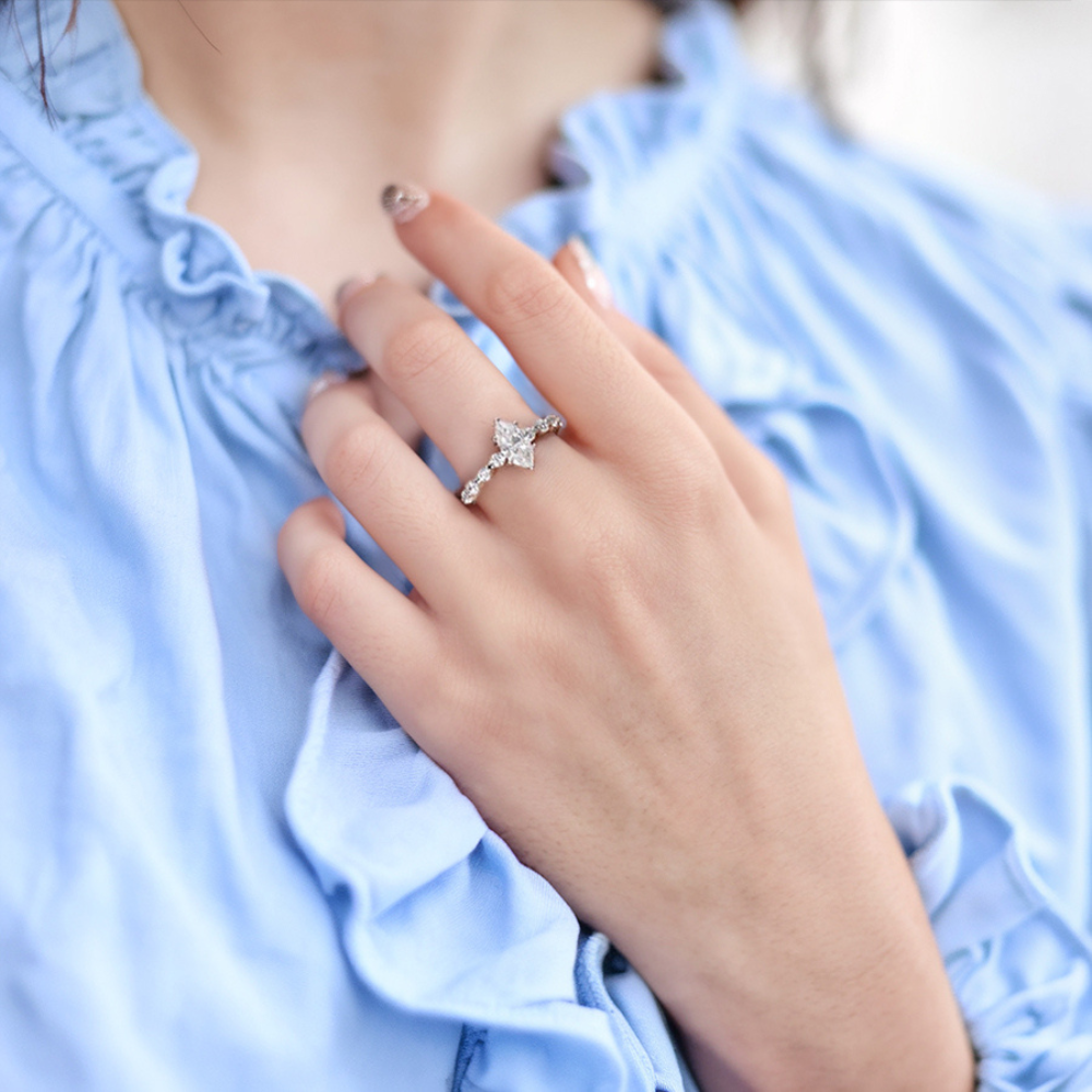 1 Karat Halb-Eternity-Marquise-Moissanit-Ring