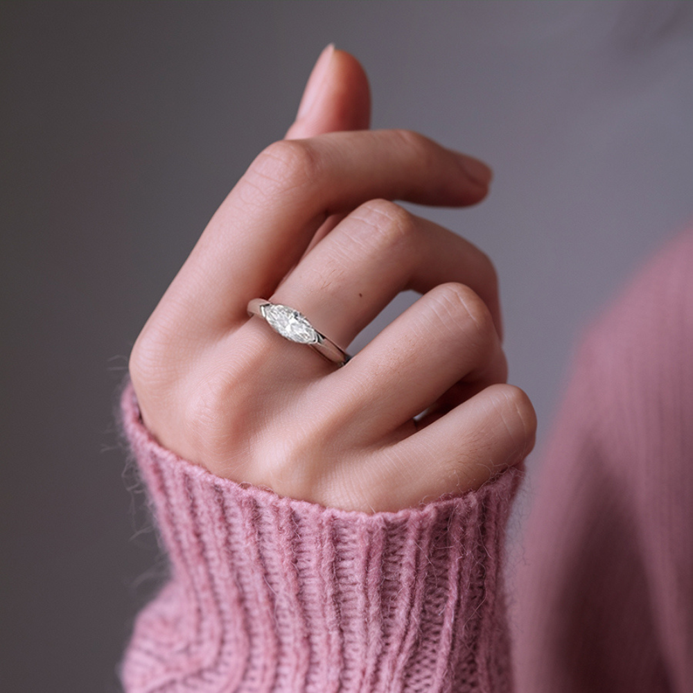 Bague Moissanite Marquise 1CT Est-Ouest