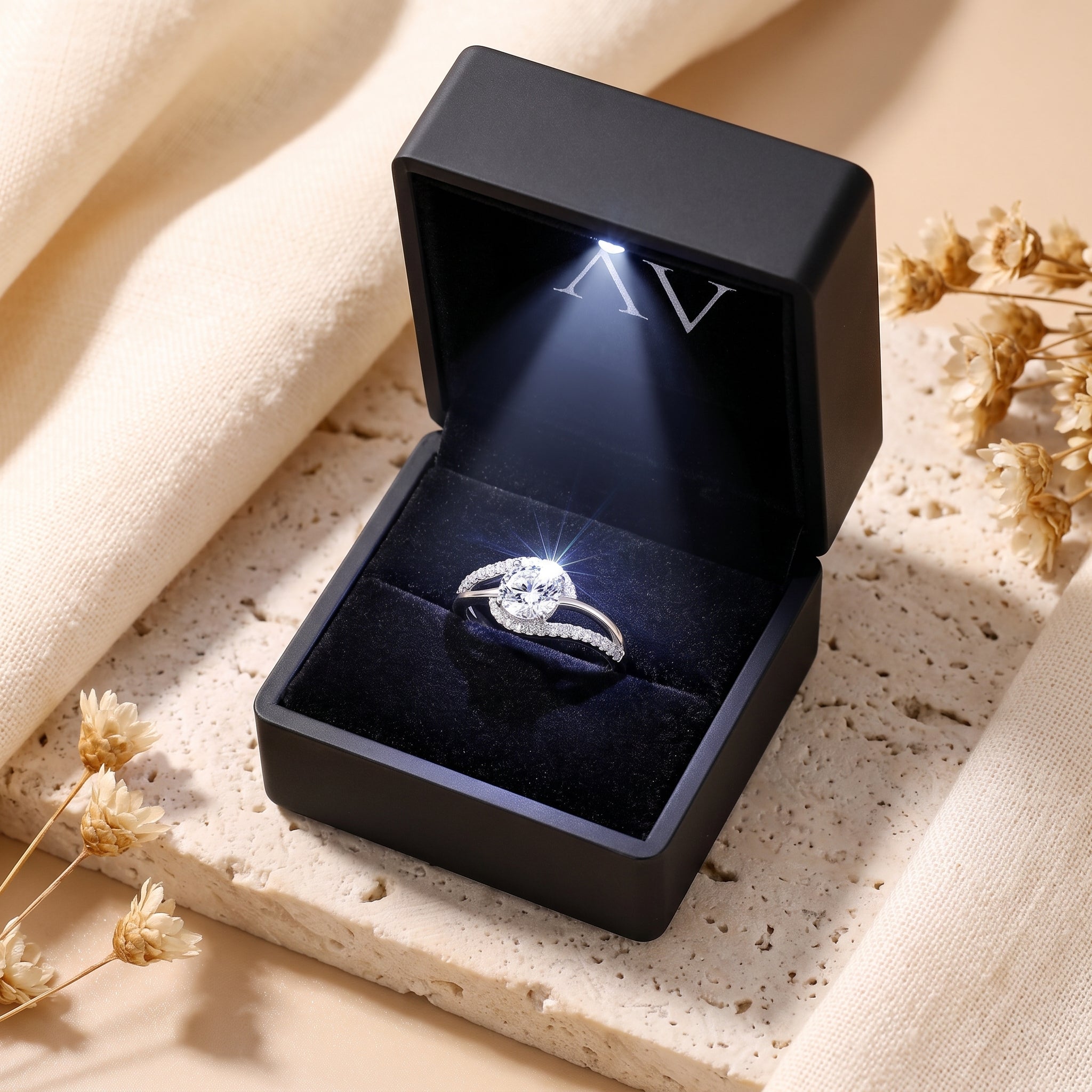 YLQ4636-rings - Premium LED Gift Box Presentation