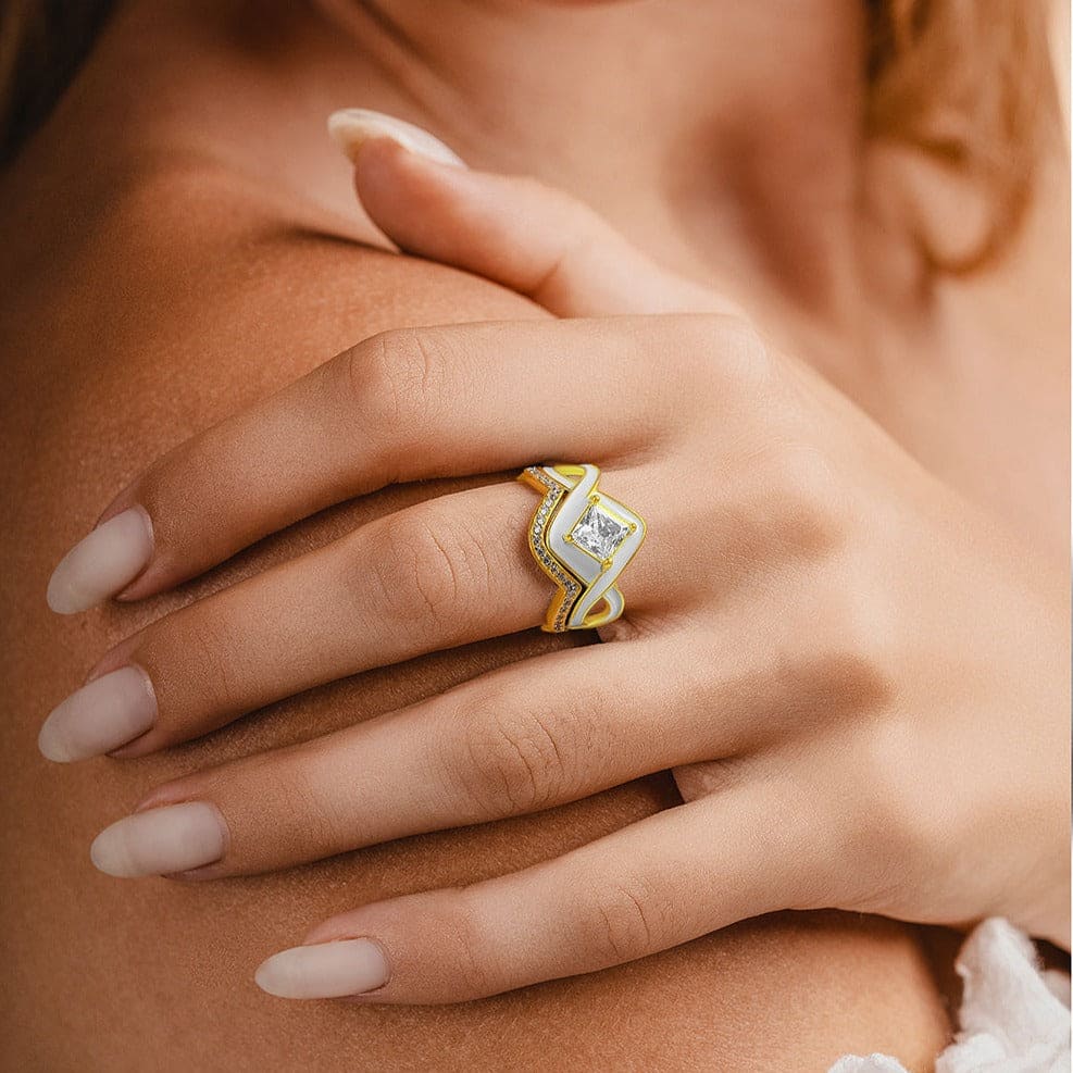 Die Schneewelle: Zweiteiliger Diamantring – 18 Karat Gold Vermeil