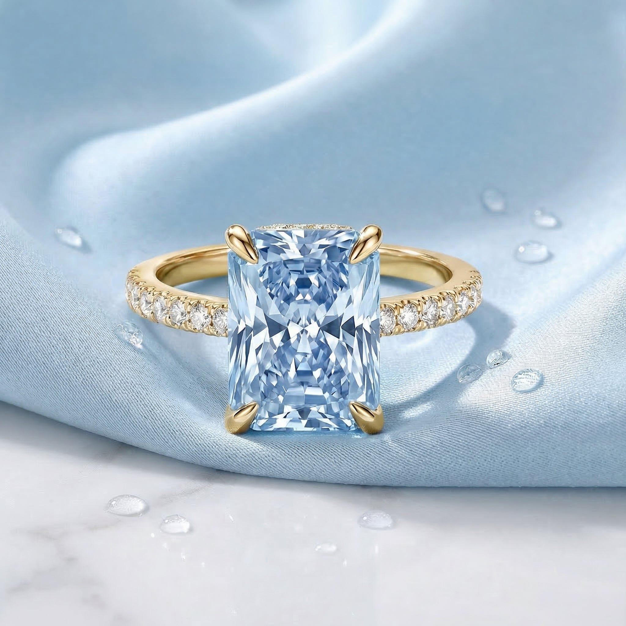 the-azurea-radiant-ring-s925-sterling-silver in gold finish