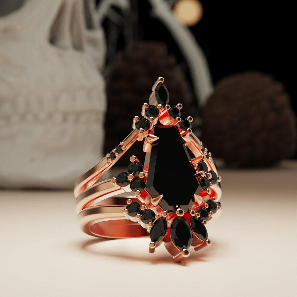 Twilight Mistress – Gothic Elegance Ring mit schwarzen ethischen Diamanten