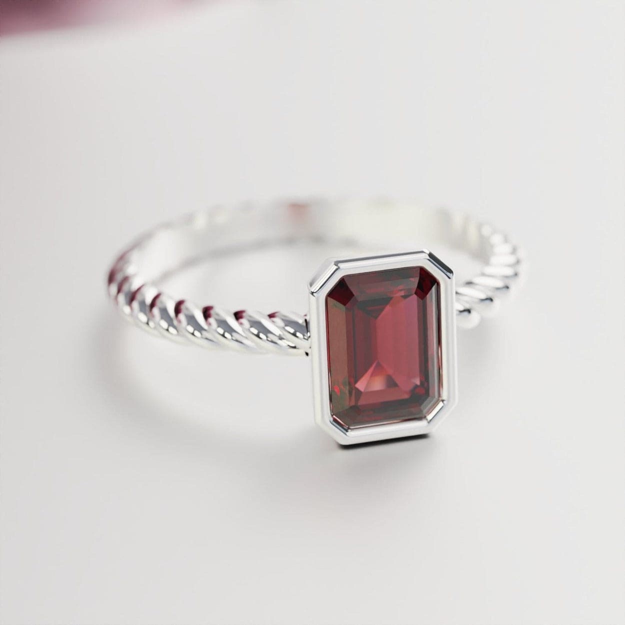 Der Solitär: Granatring im Smaragdschliff – S925 Sterling Silber