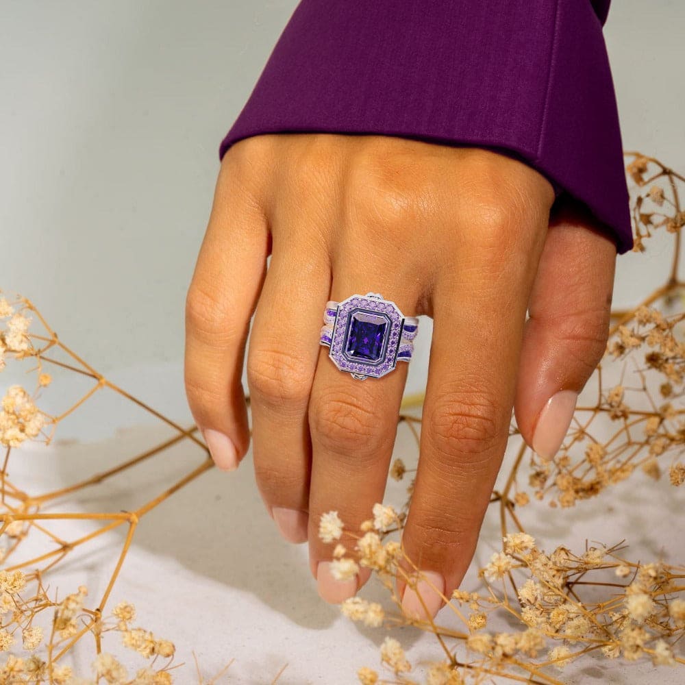 Violet Crown : Bague Améthyste Taille Émeraude - Argent Sterling S925