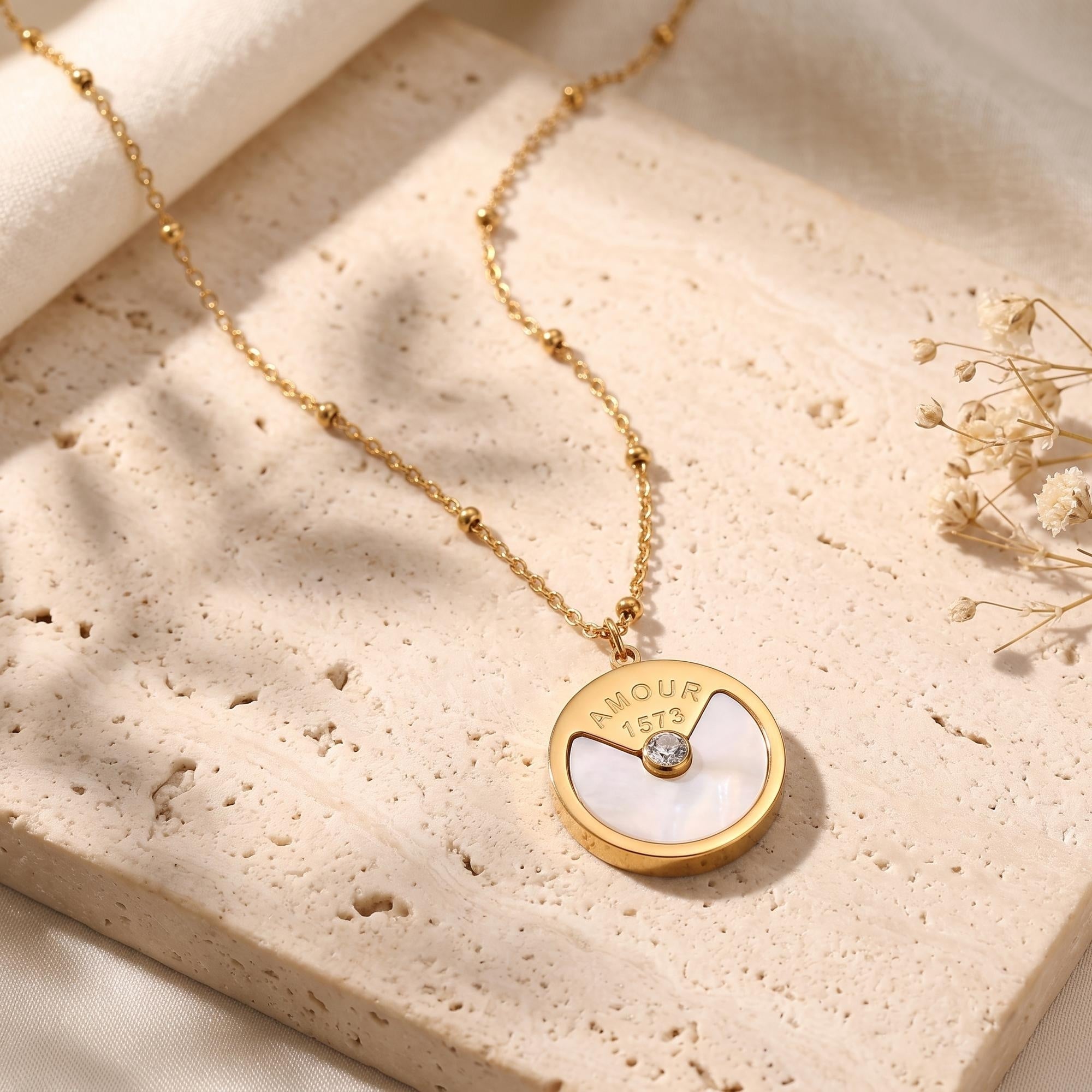 The L'Amour Pendant Necklace