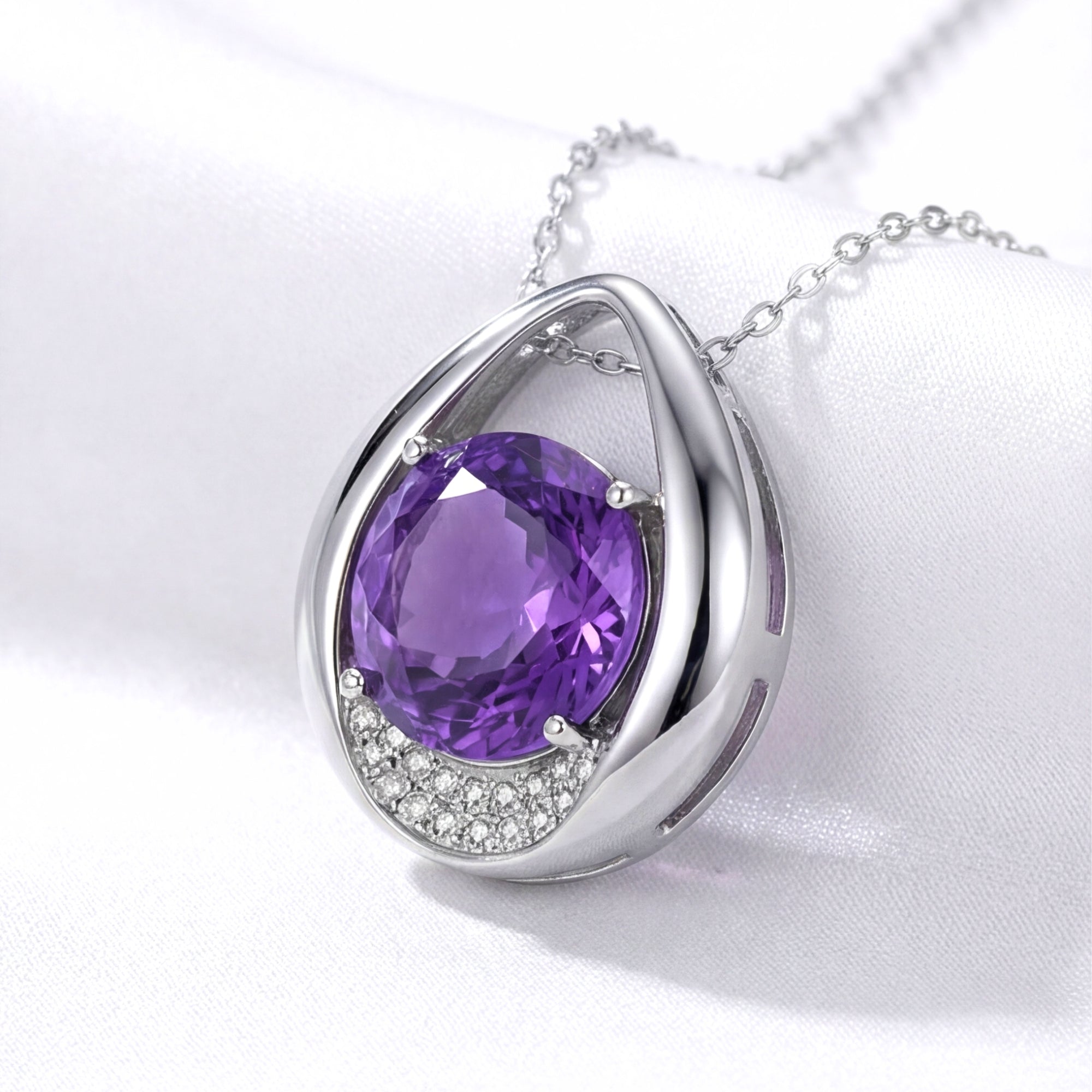 The Isolde Drop - S925 Sterling Silver
