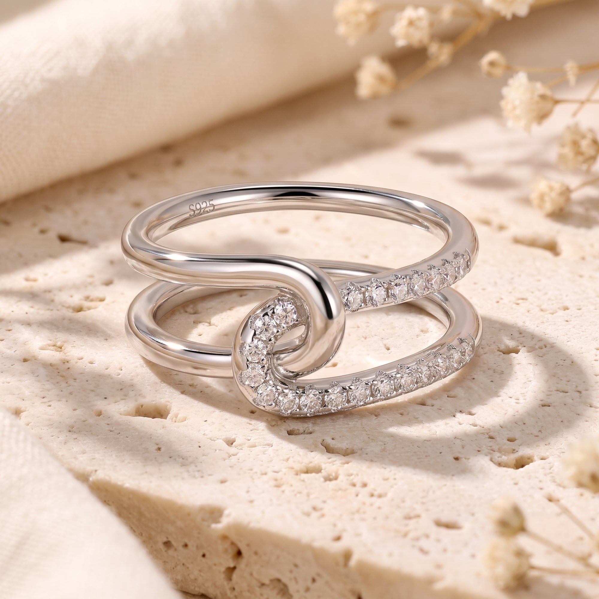 The Entwined Knot Ring