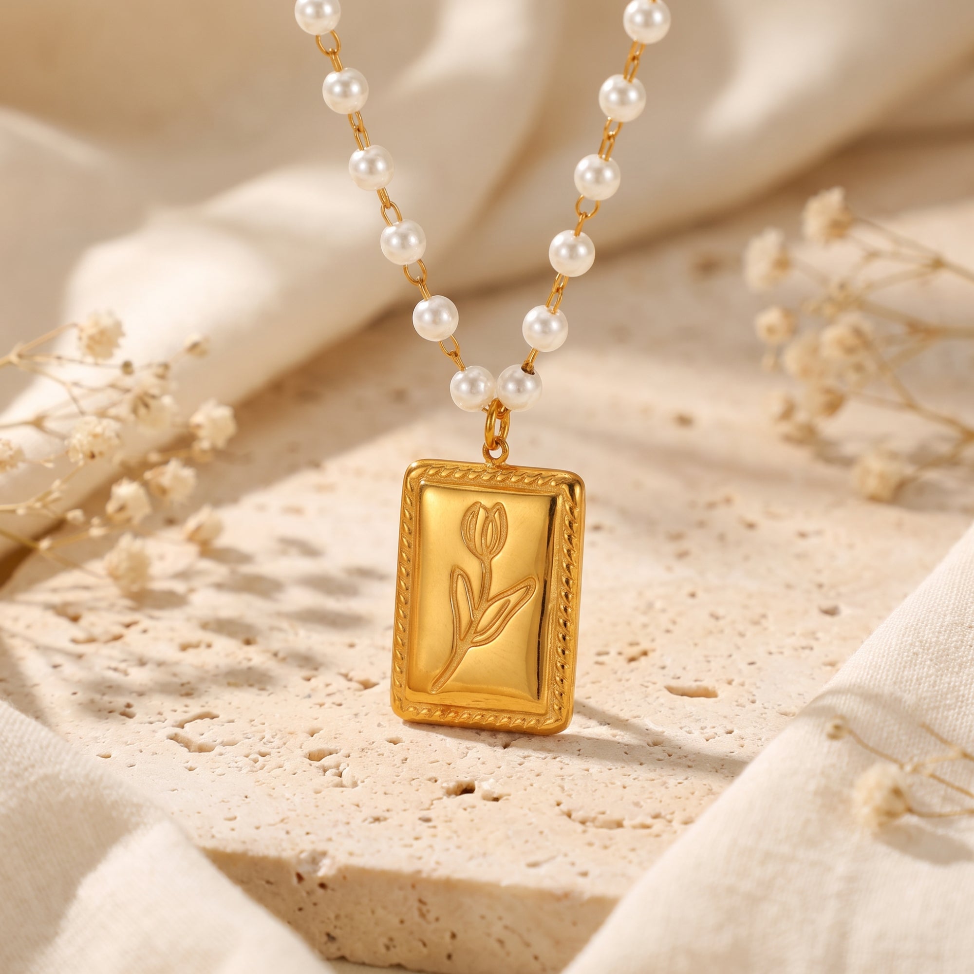 The Elysian Tulip Necklace
