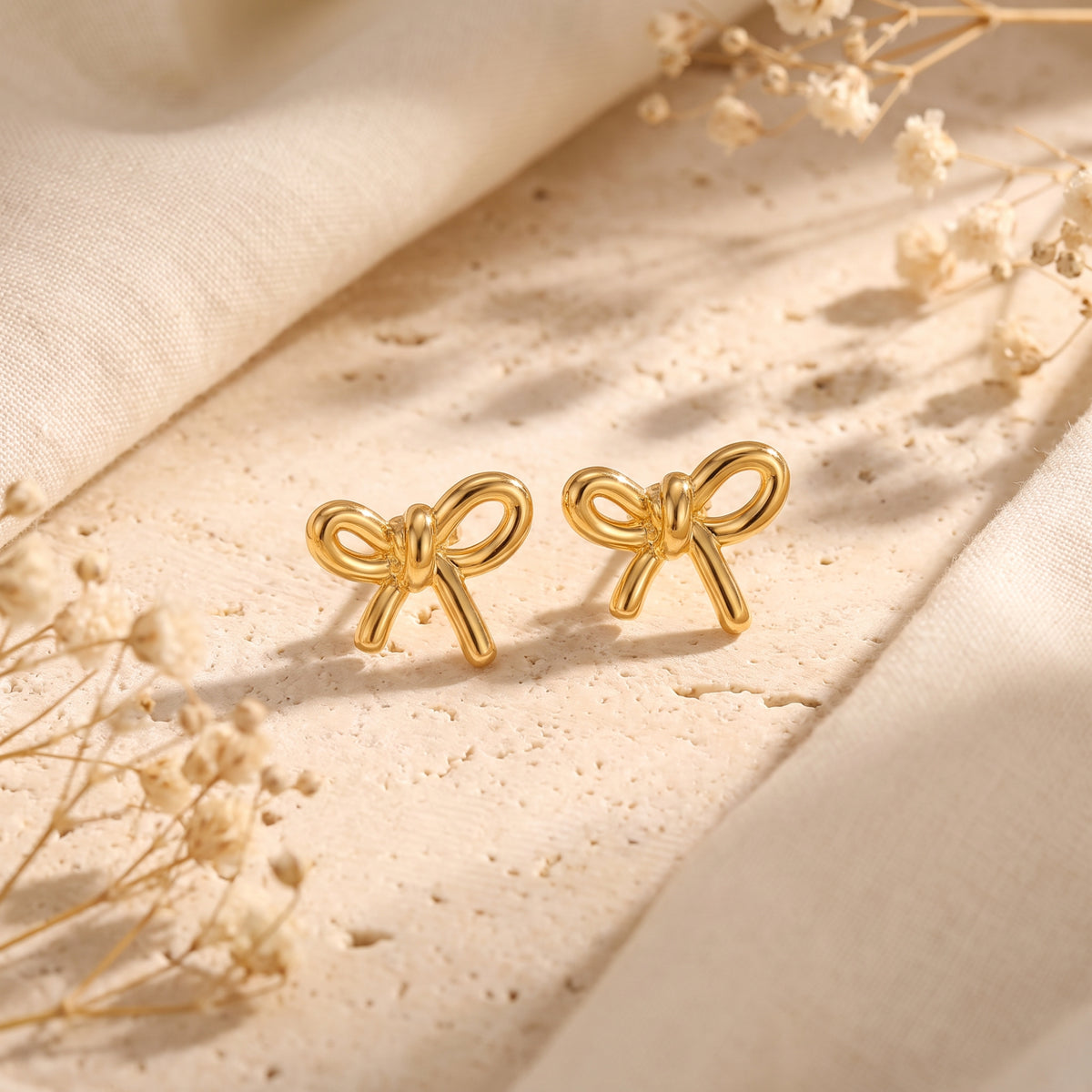 The Bow Knot Earrings