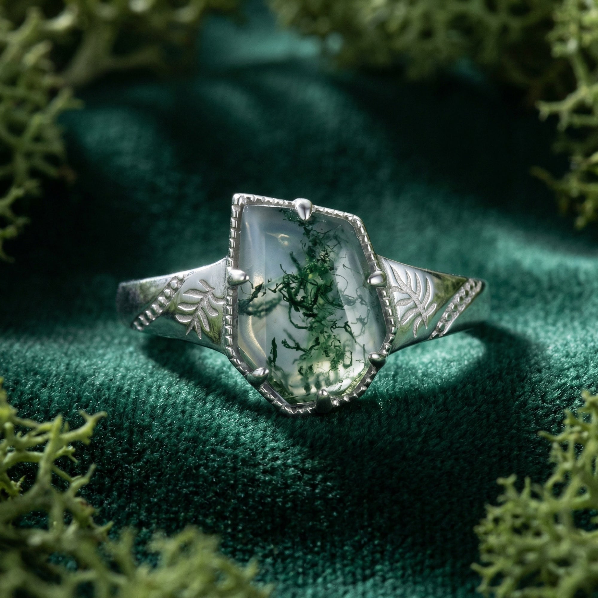 Cushion Cut Natural Moss Agate Leaf Design Ring - S925 Sterling Silver