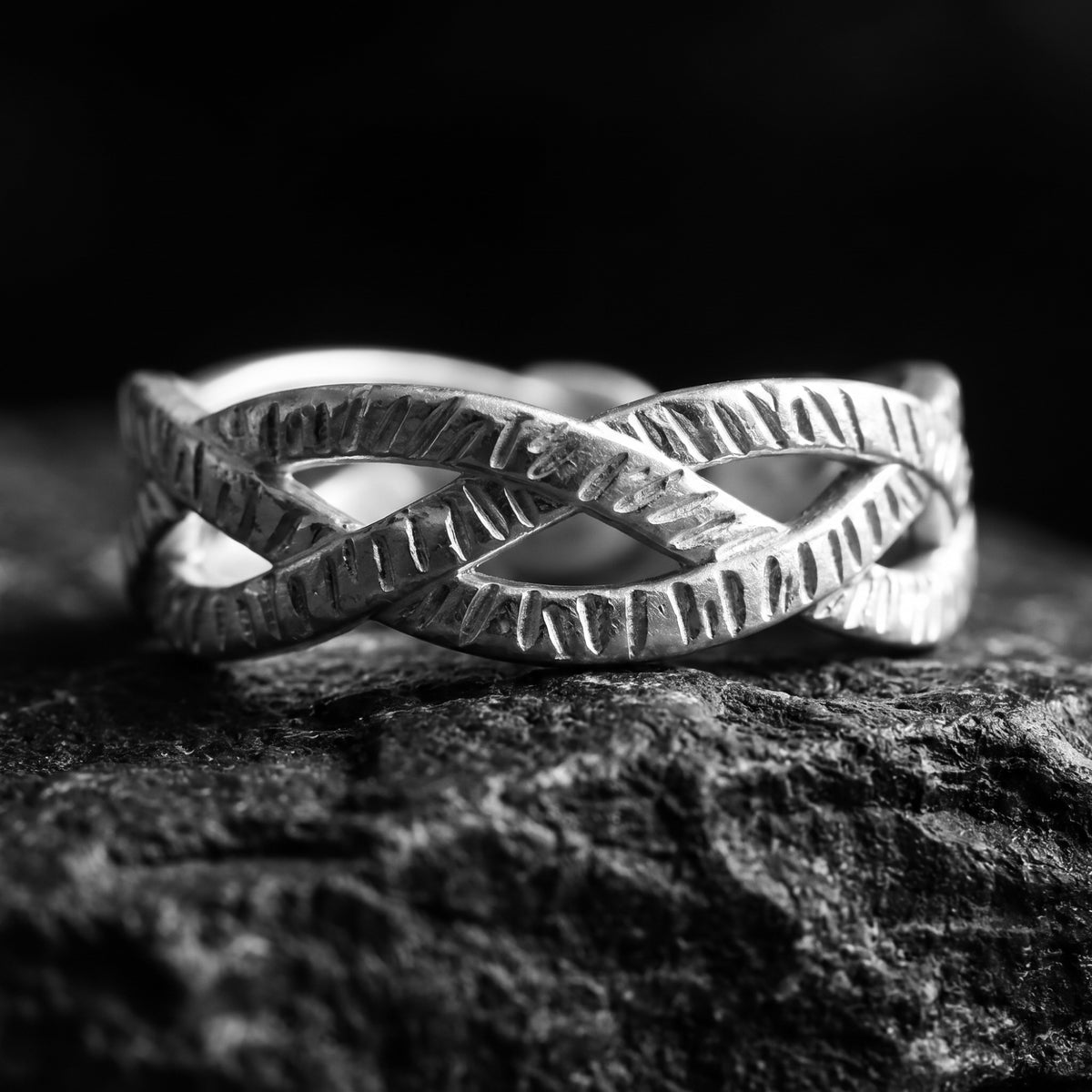 The Interlocking Open Ring