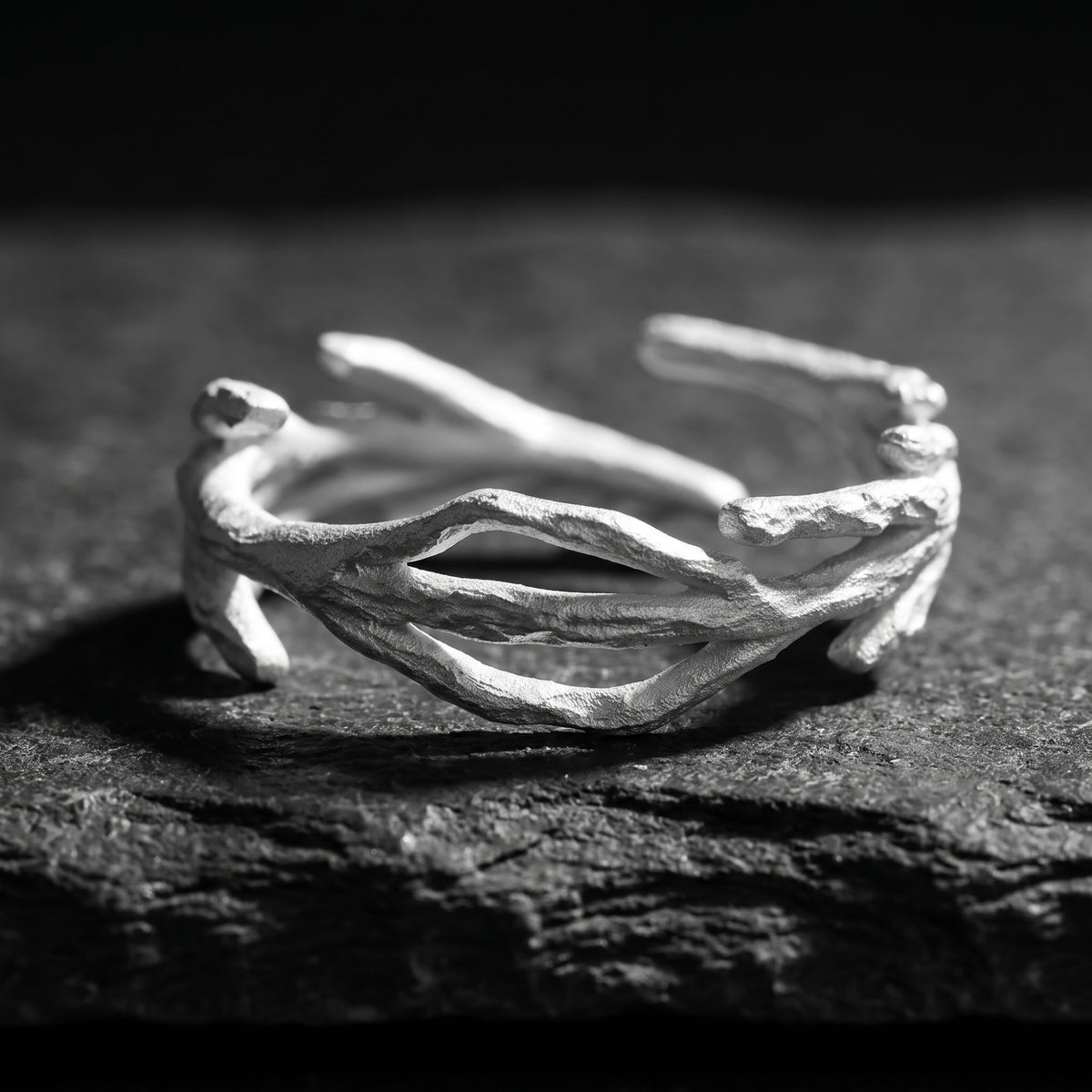 The Intertwined Branch Ring