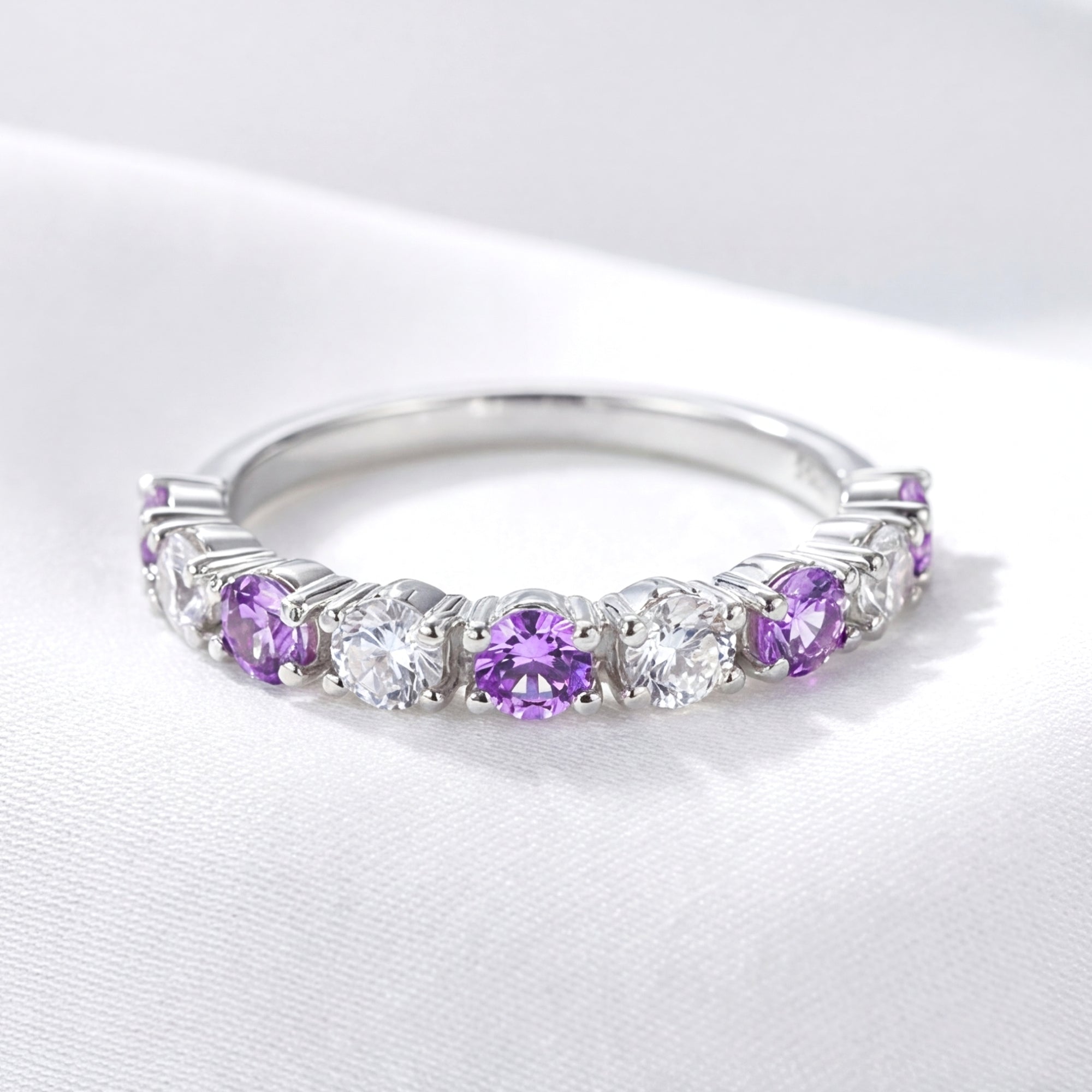 The Amethyste Eternity Ring - S925 Sterling Silver