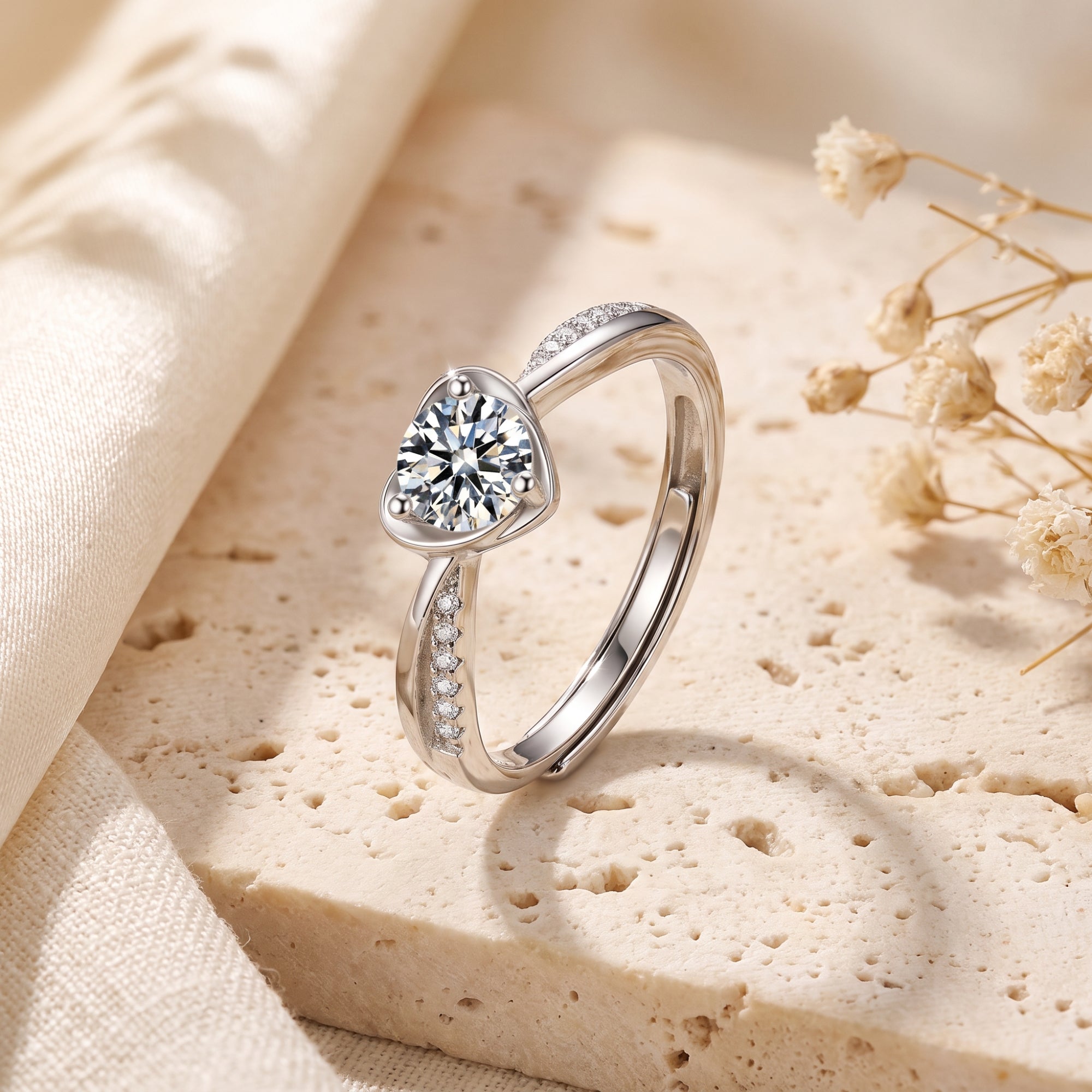 The Elianette Ring