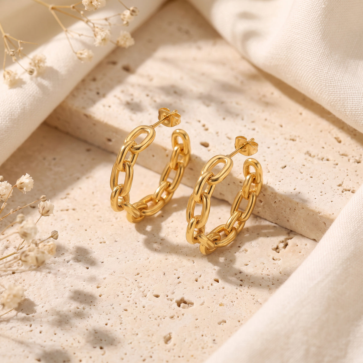 The Curb Link Hoop Earrings