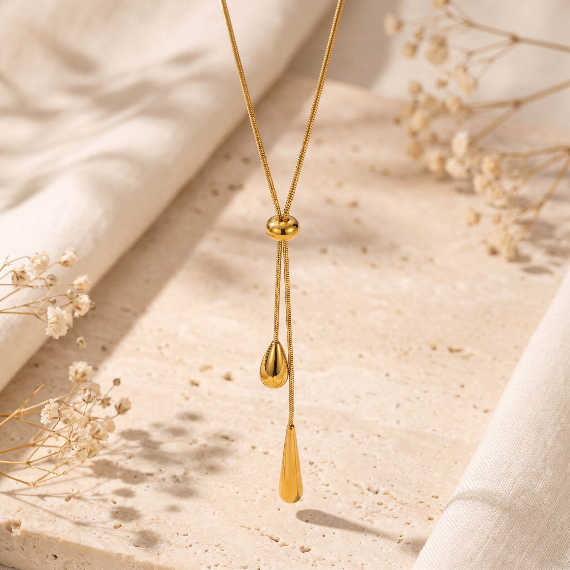 The Fluid Lariat Necklace