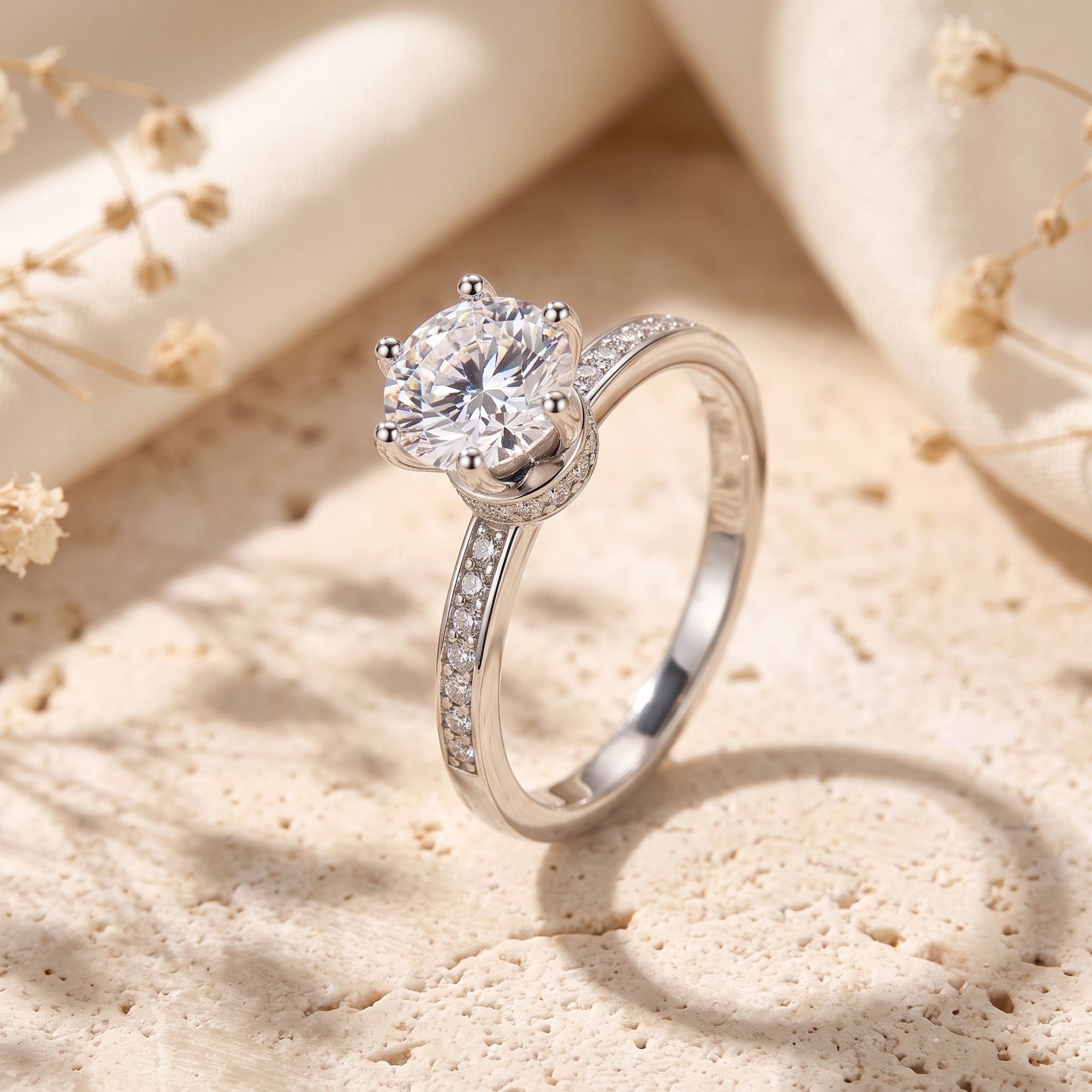 La bague solitaire Lumina
