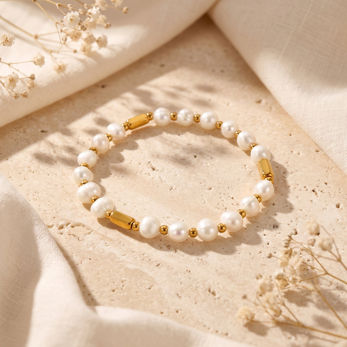 The Horizon Pearl Station Bracelet