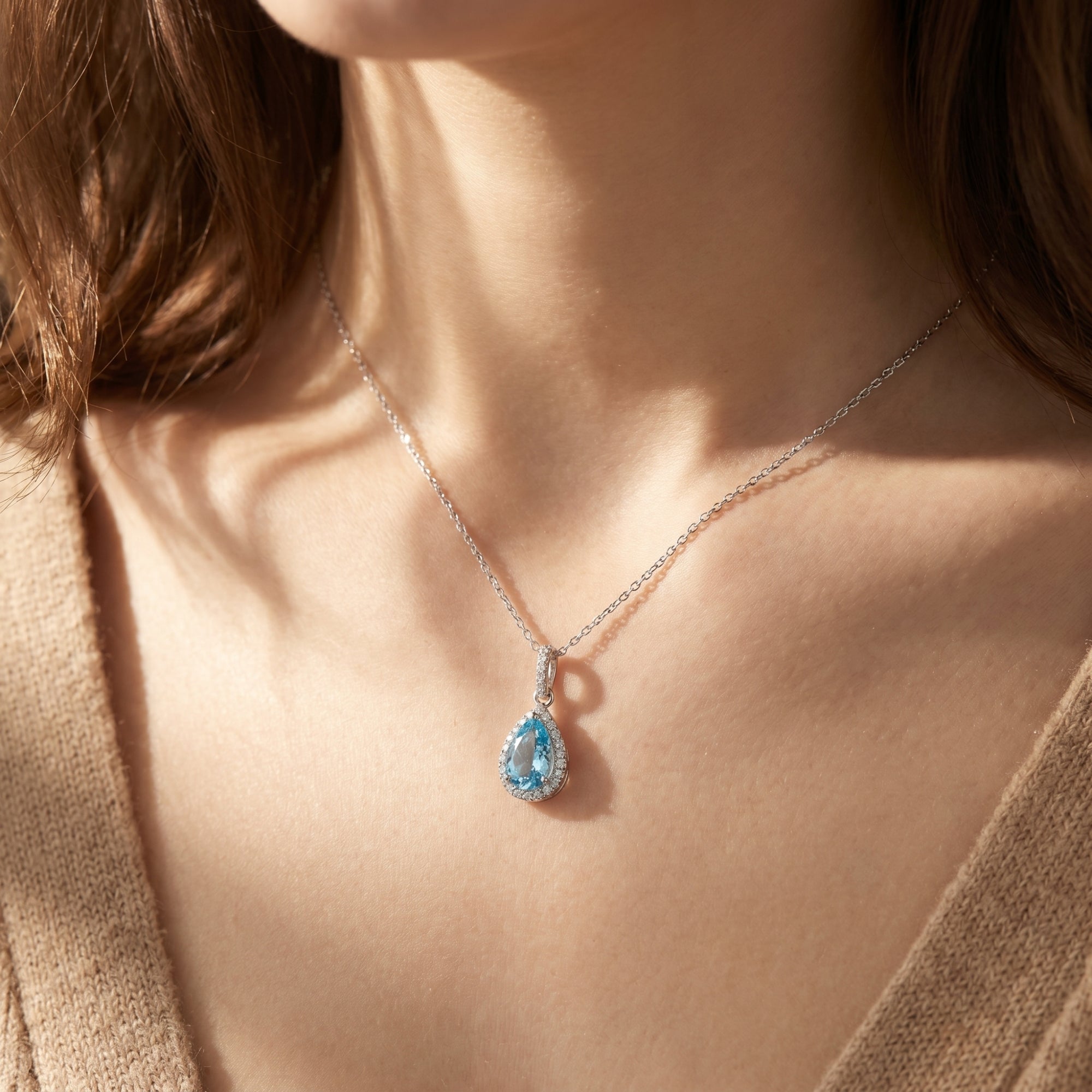 The Caladora Halo Aquamarine Necklace