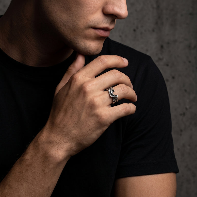 The Sculpted Wave Open Ring