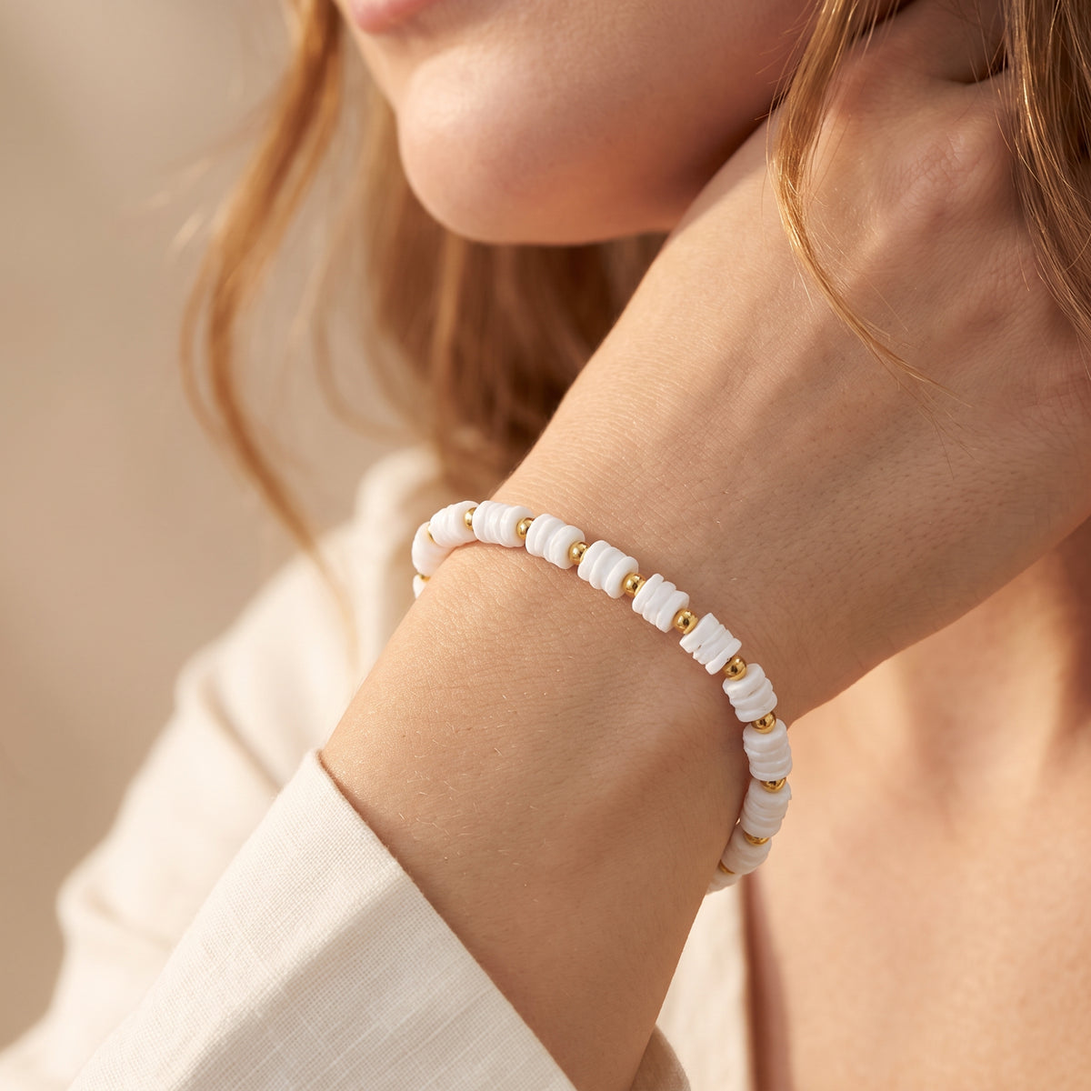 The Coastal Disc Station Bracelet
