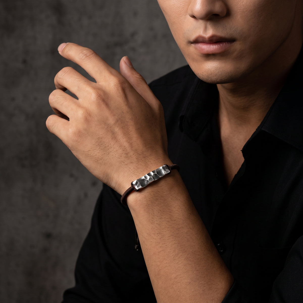 The Hammered Bar Bracelet