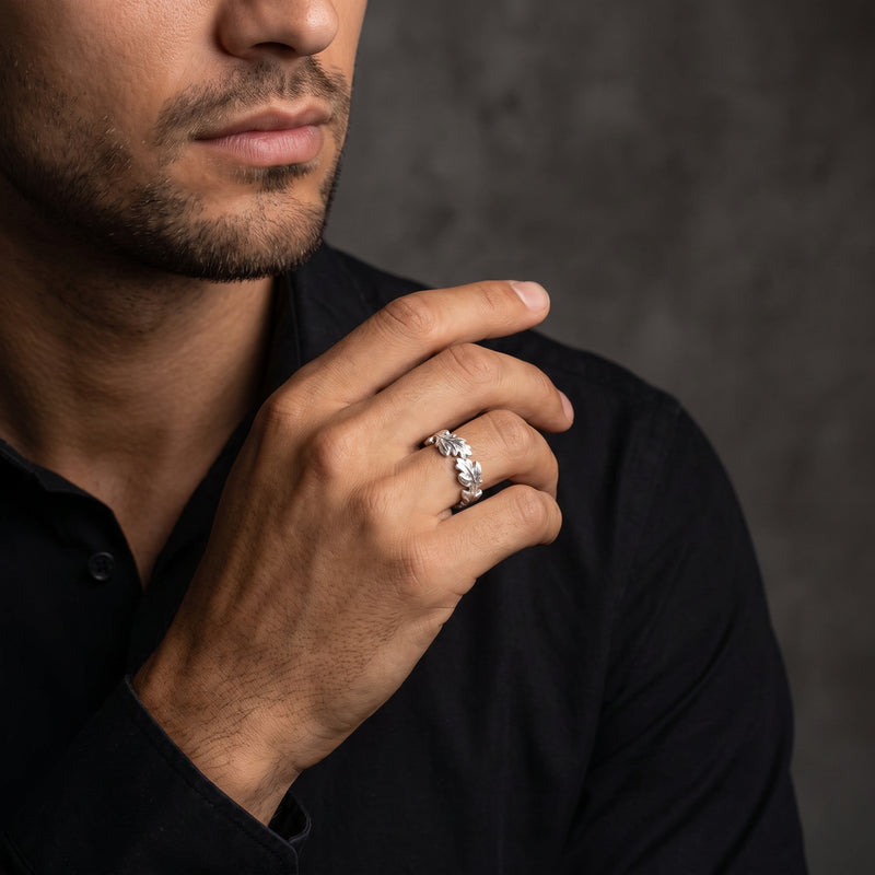 The Sylvan Oak Leaf Ring