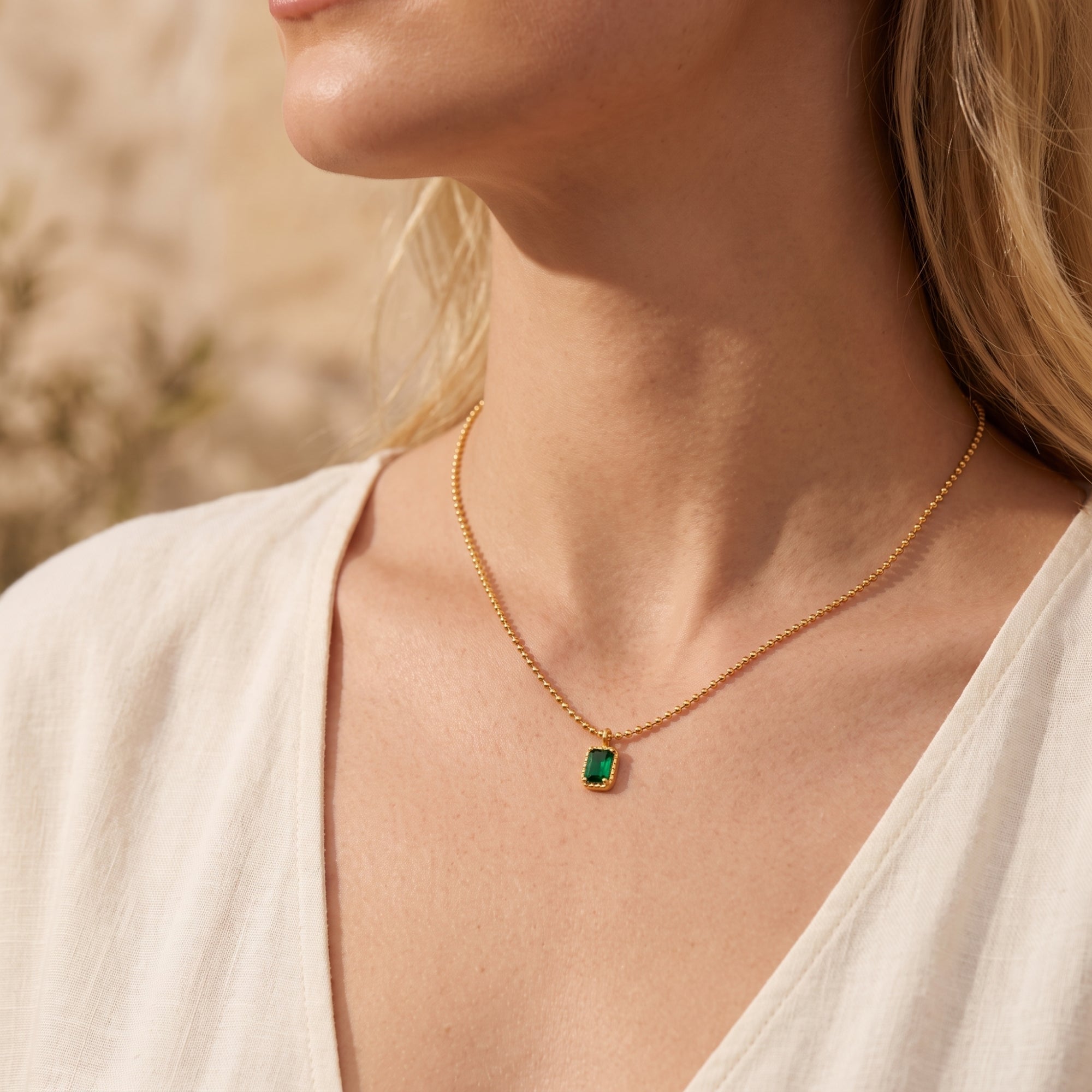 The Emerald Beaded Pendant Necklace