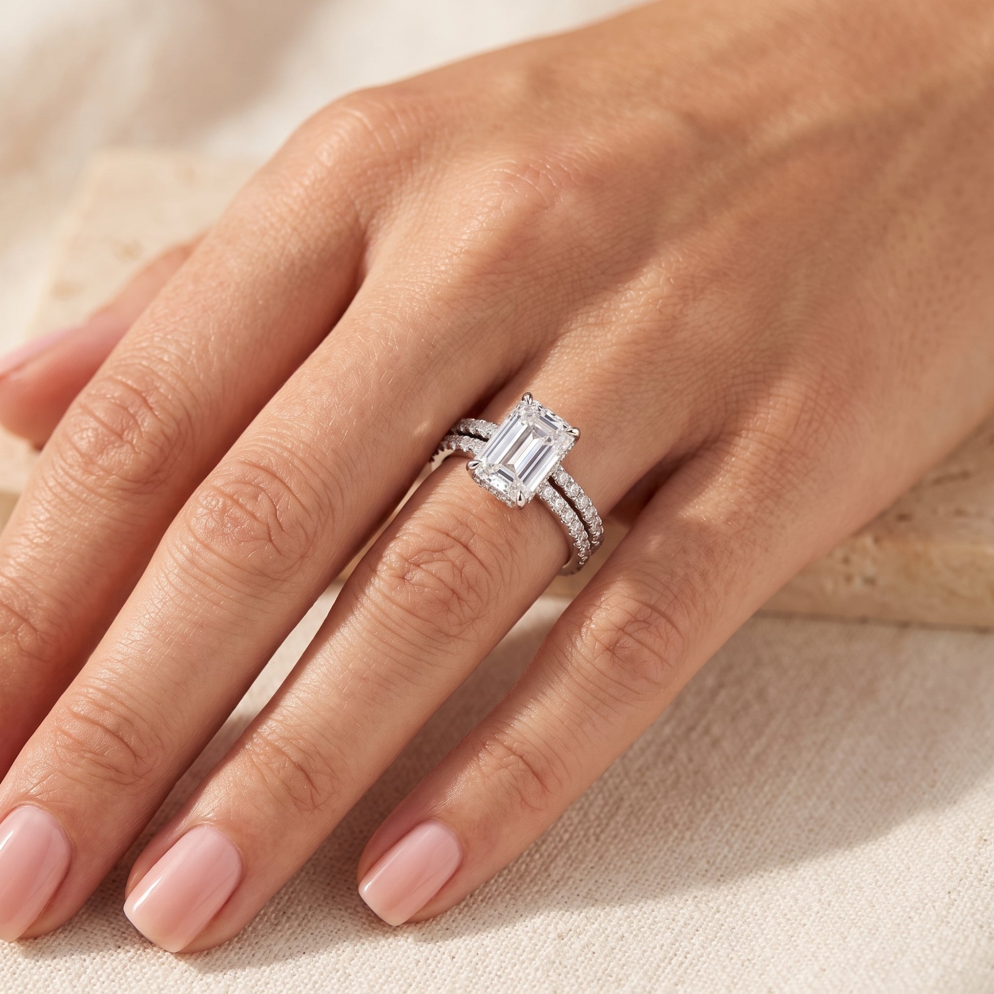 The Alaria Ring
