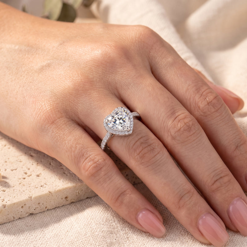 The Sweetheart Halo Ring